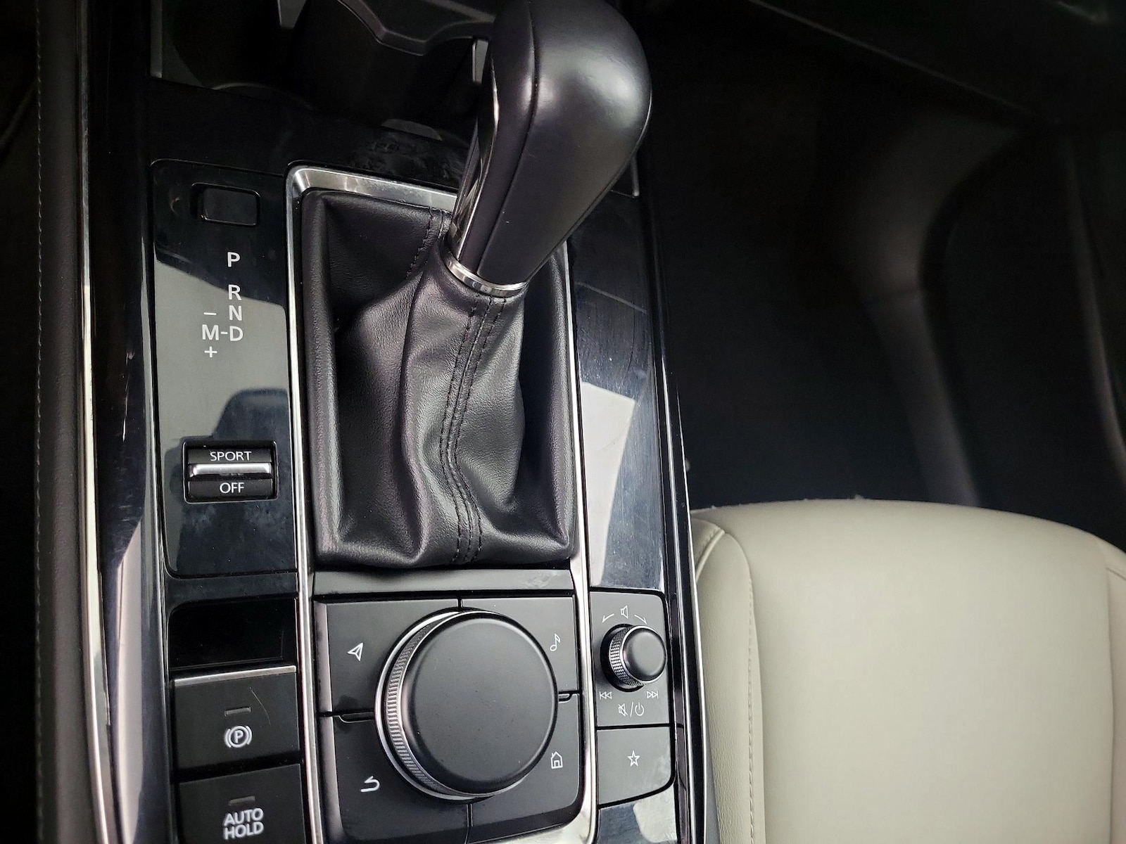 2023 Mazda CX-30 Preferred - Photo 18
