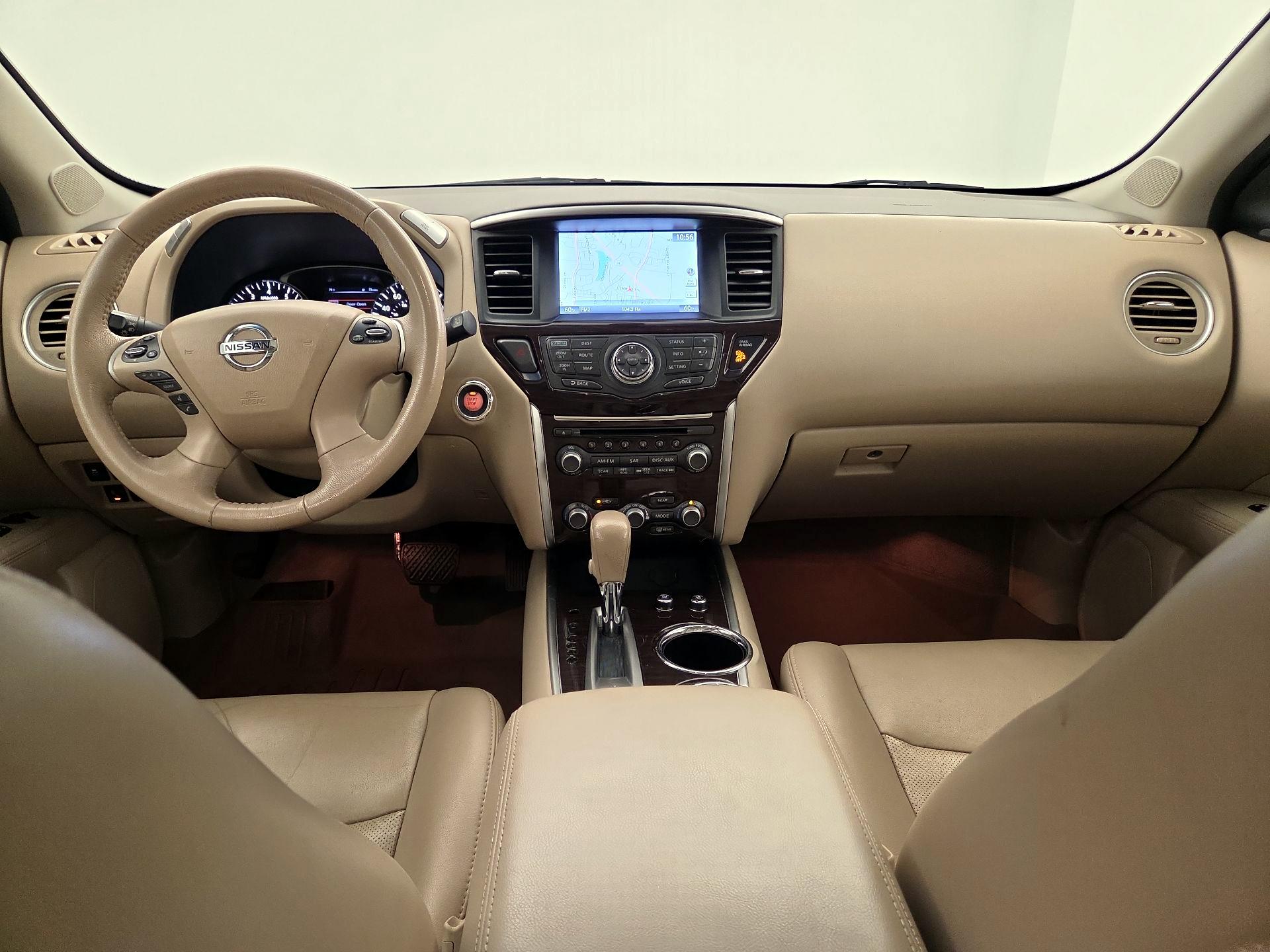 Thumbnail: 2015 Nissan Pathfinder - 9