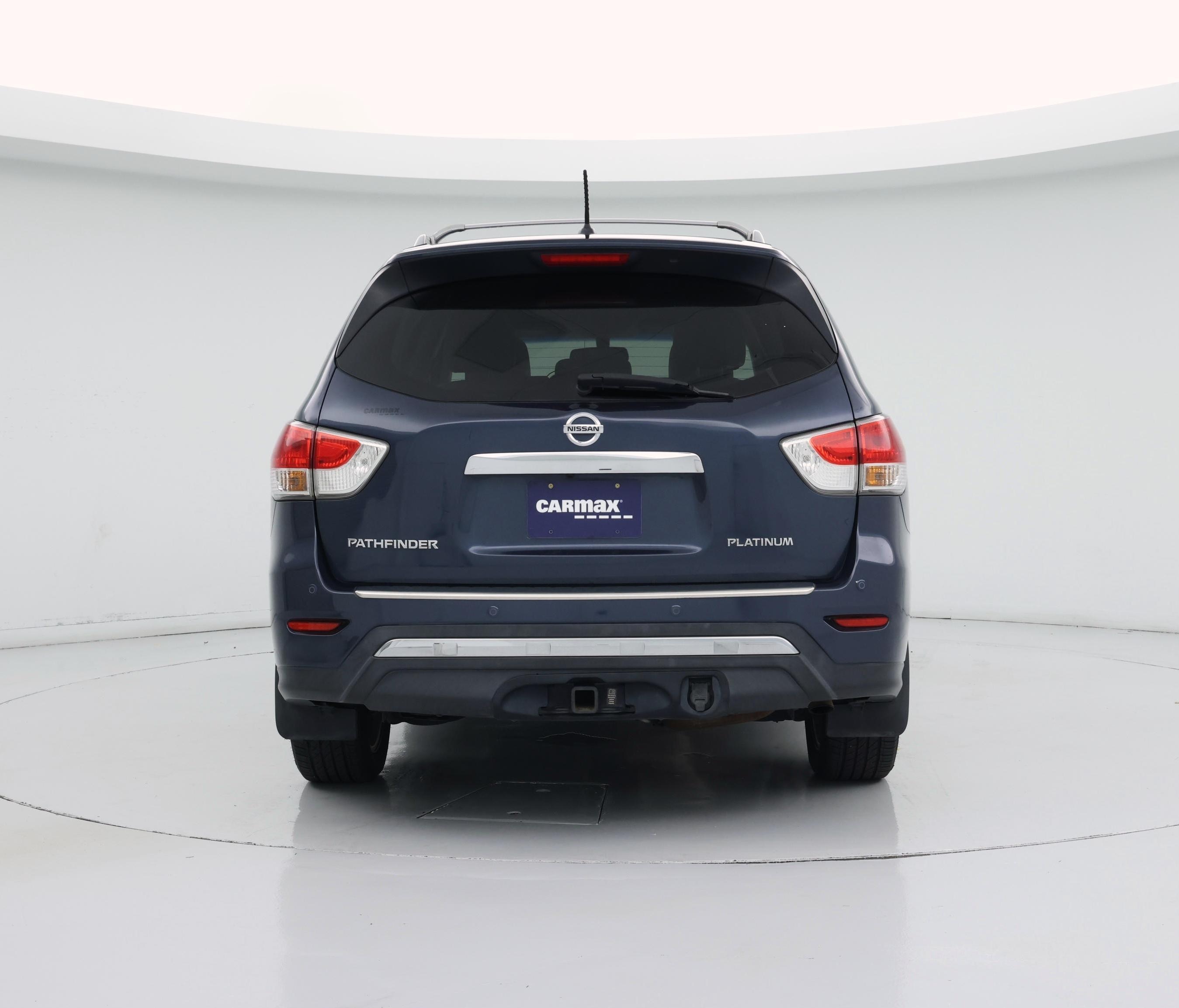 Thumbnail: 2015 Nissan Pathfinder - 6