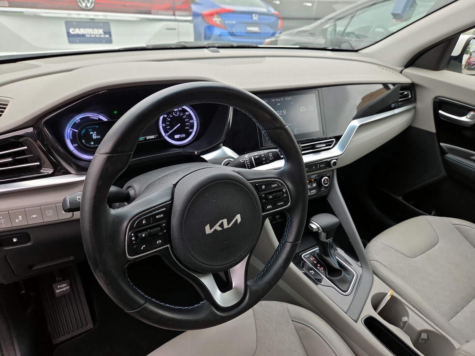 Apple CarPlay® & Android Auto™