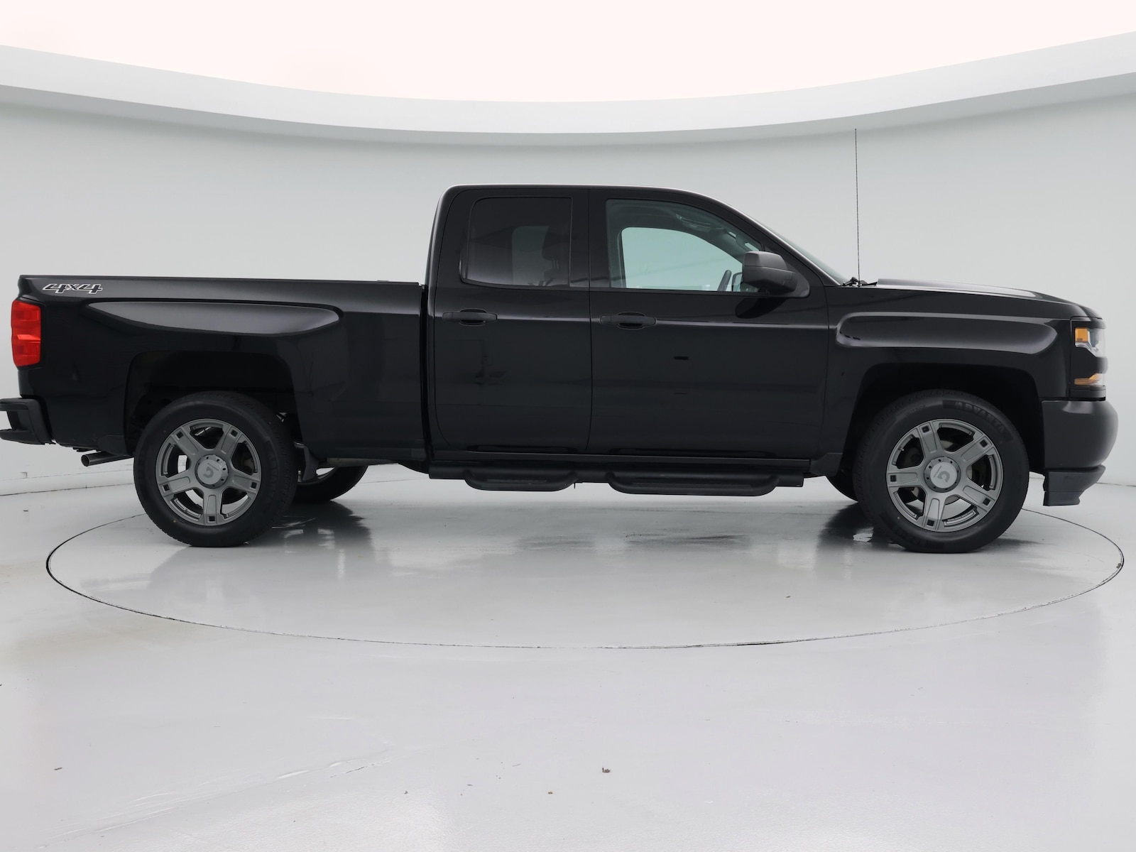 2018 Chevrolet Silverado 1500 Work Truck 1WT - Photo 8