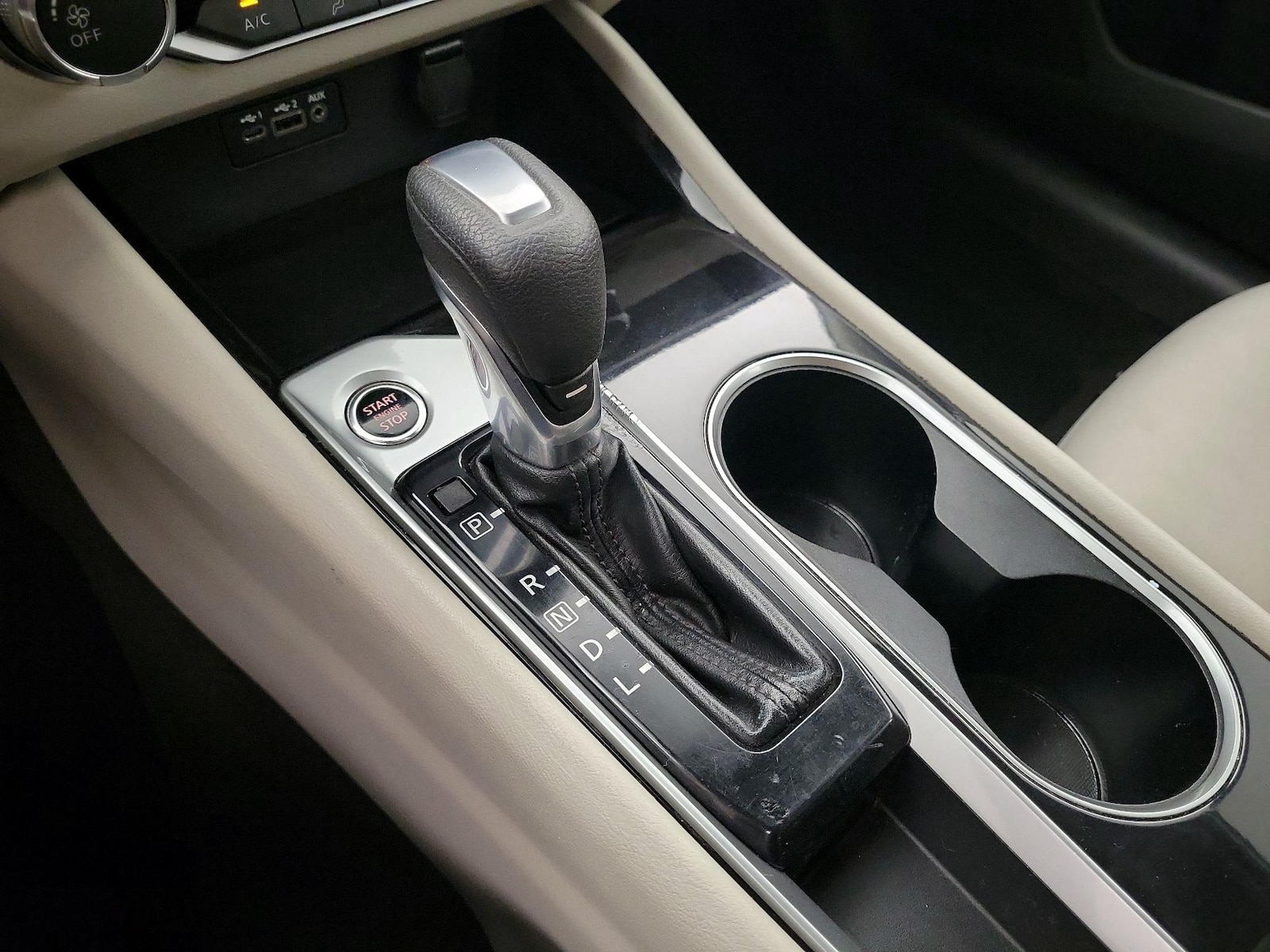 2021 Nissan Altima SV - Photo 18