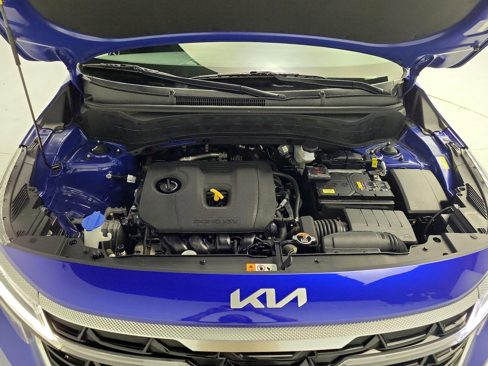 2024 Kia Seltos S - Photo 23