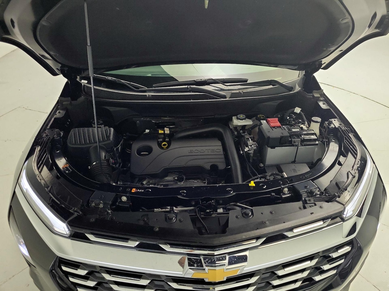 2025 Chevrolet Equinox LT - Photo 22