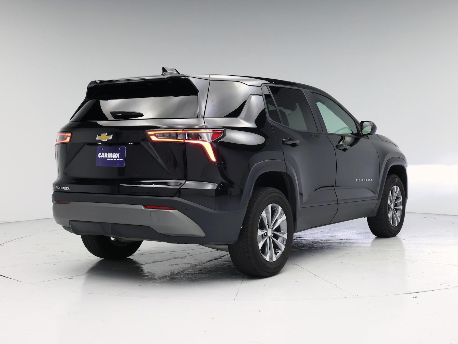 2025 Chevrolet Equinox LT - Photo 9
