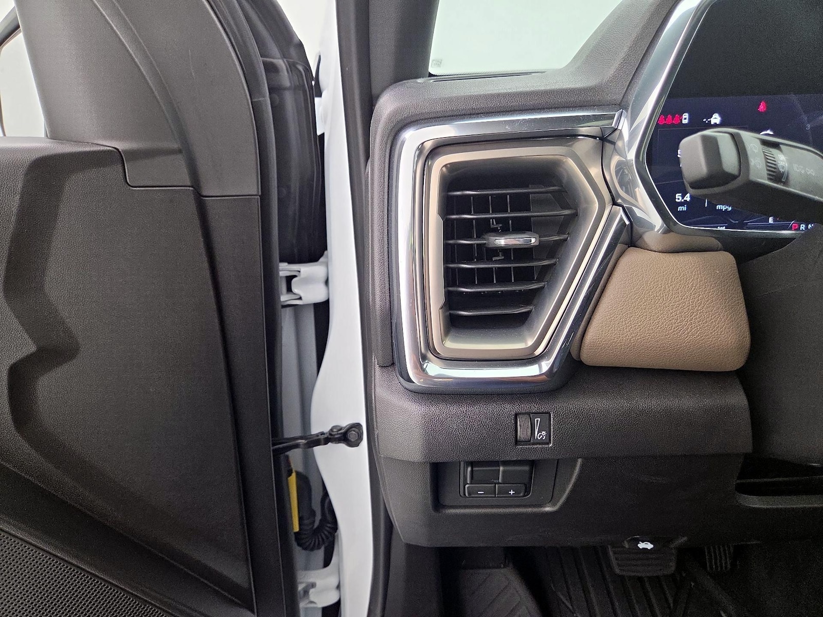 2026 GMC Canyon Denali - Photo 14