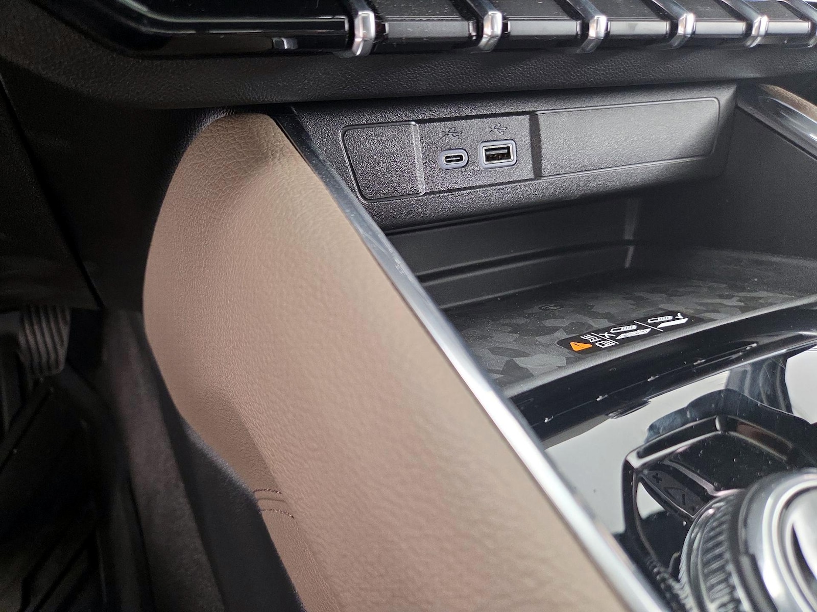 2026 GMC Canyon Denali - Photo 20