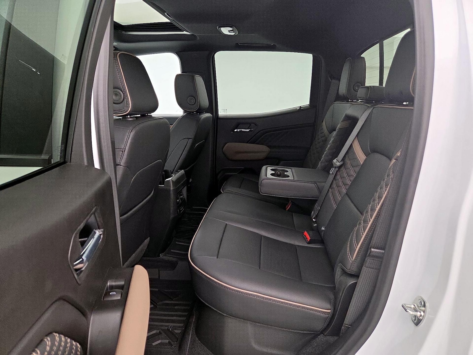 2026 GMC Canyon Denali - Photo 22