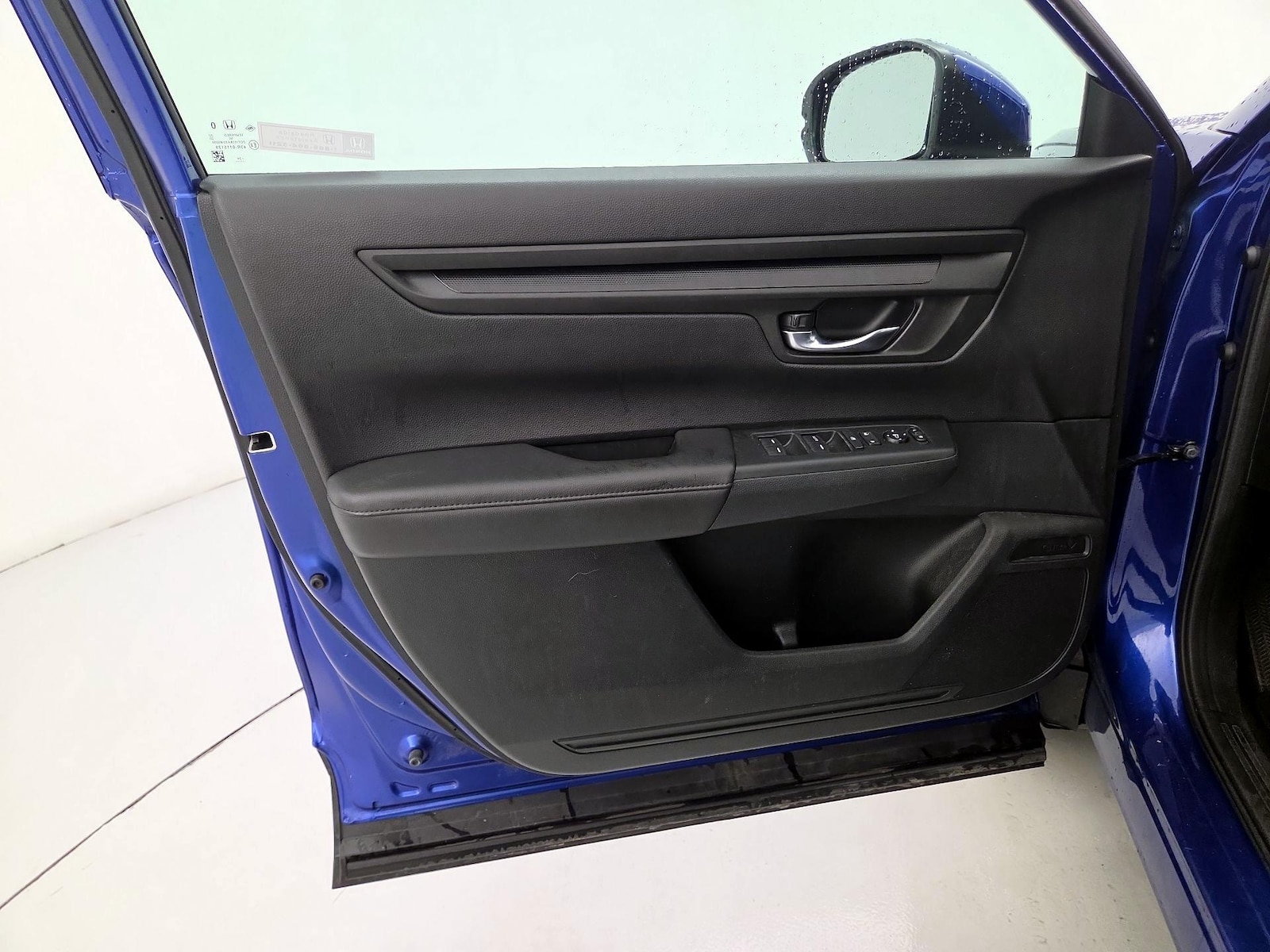 2025 Honda CR-V LX - Photo 13