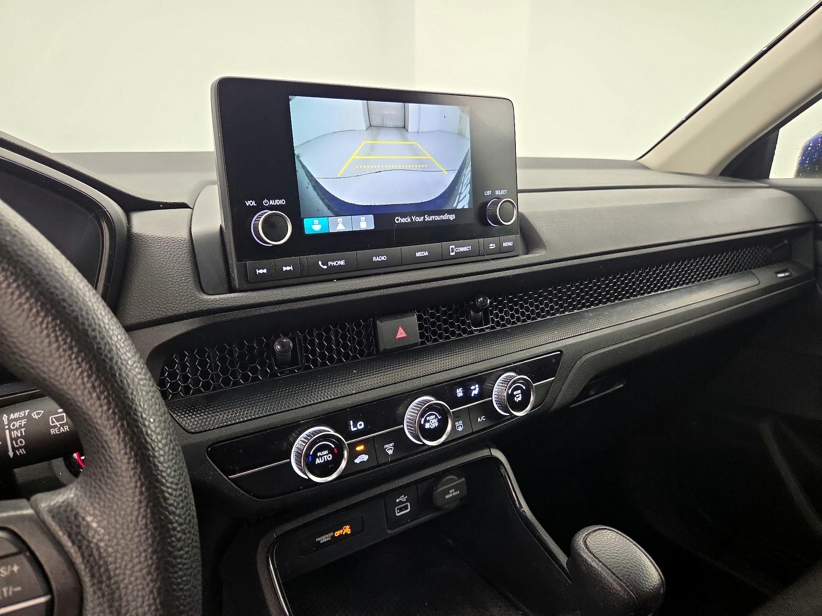 2025 Honda CR-V LX - Photo 15