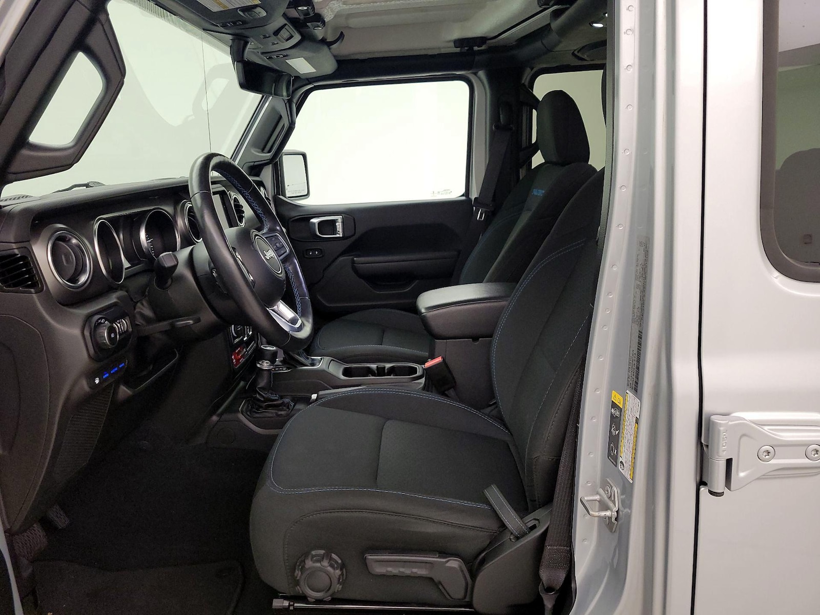 2022 Jeep Wrangler Unlimited Rubicon 4XE - Photo 12