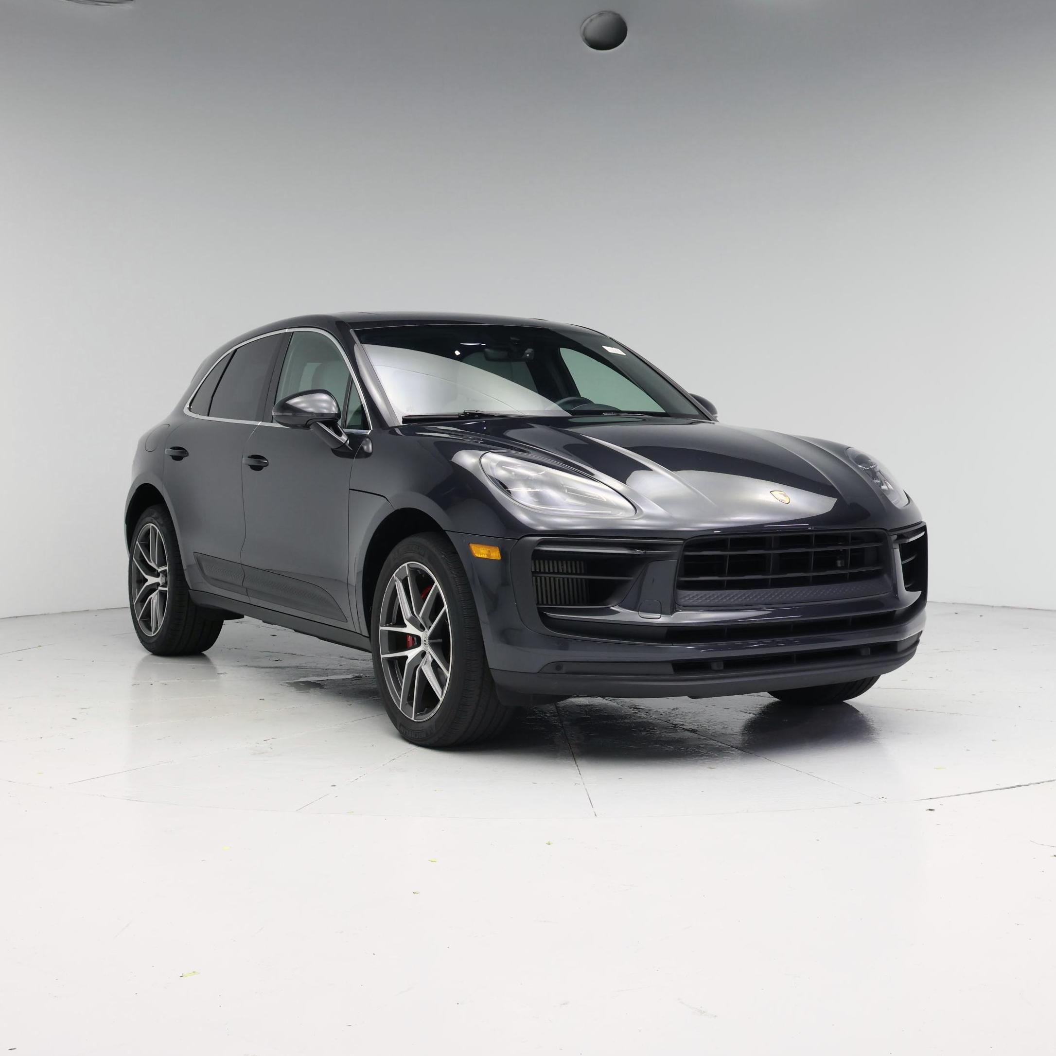 Gray 2022 Porsche Macan SUV / Crossover All-Wheel Drive Automatic