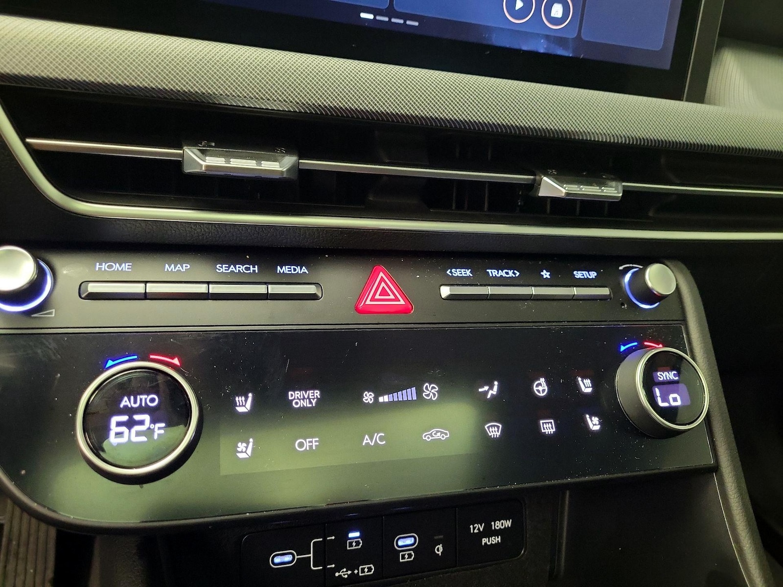 2026 Hyundai Sonata Hybrid Limited - Photo 18