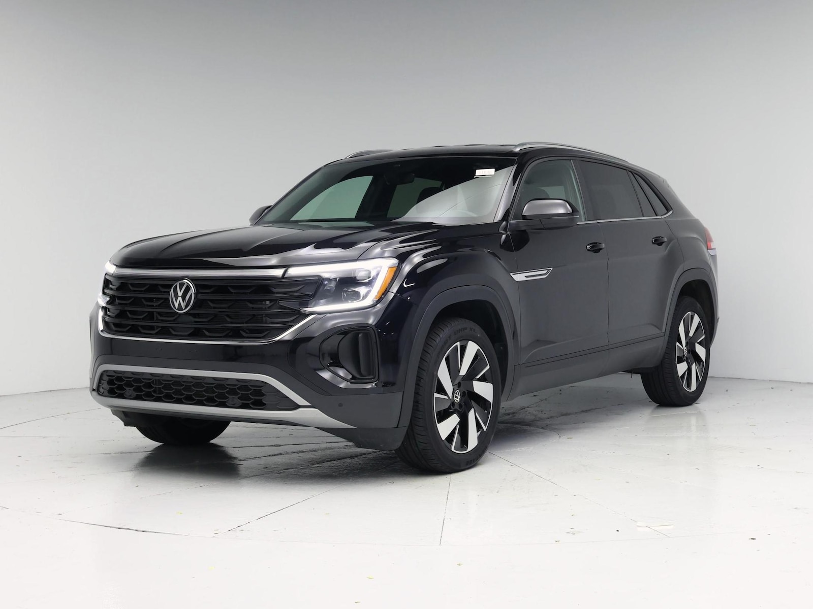 2025 Volkswagen Atlas Cross Sport SE w/Tech - Photo 5