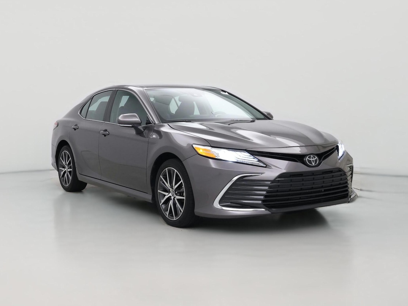 2024 Toyota Camry XLE - Photo 1