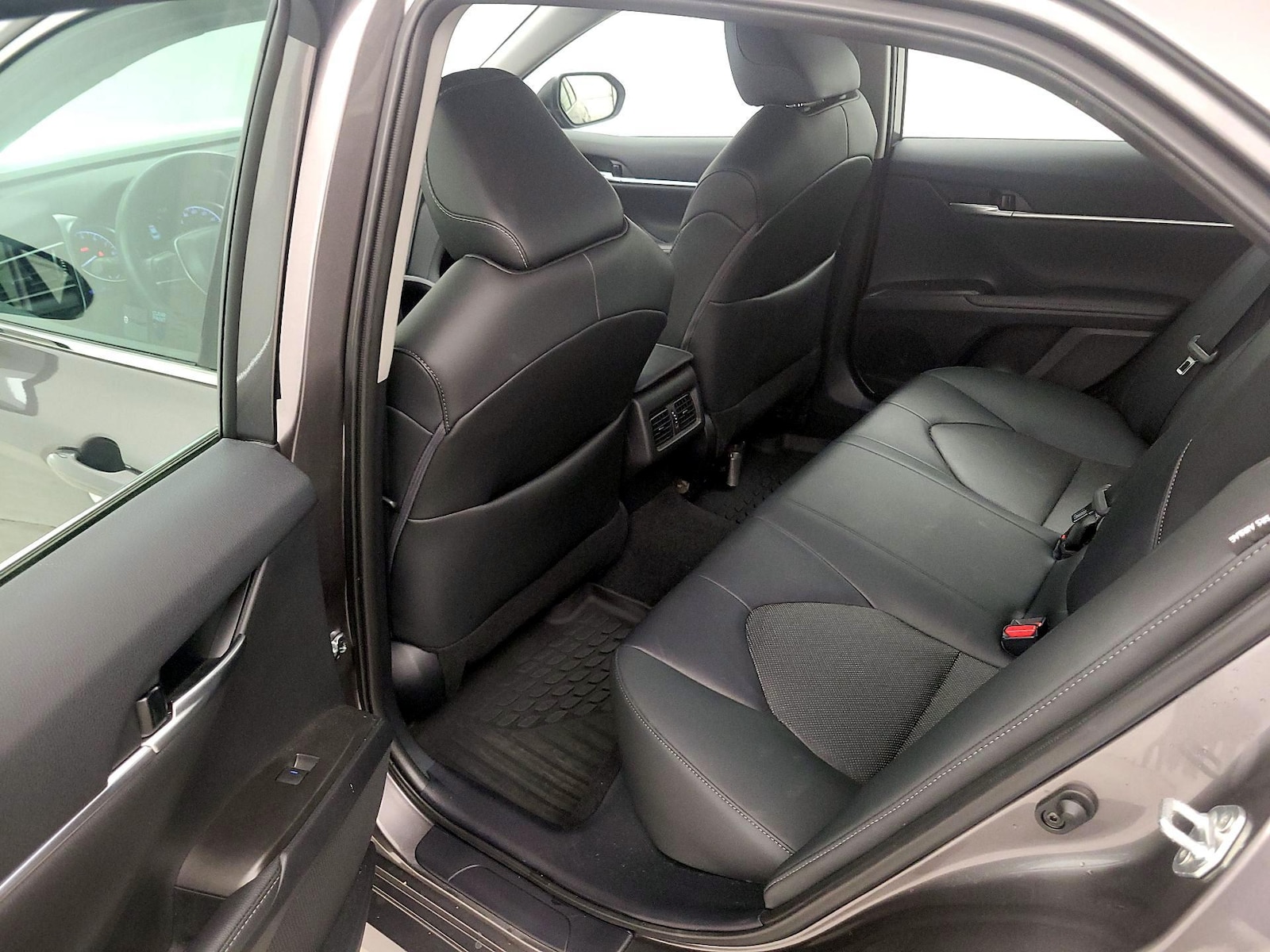 2024 Toyota Camry XLE - Photo 20