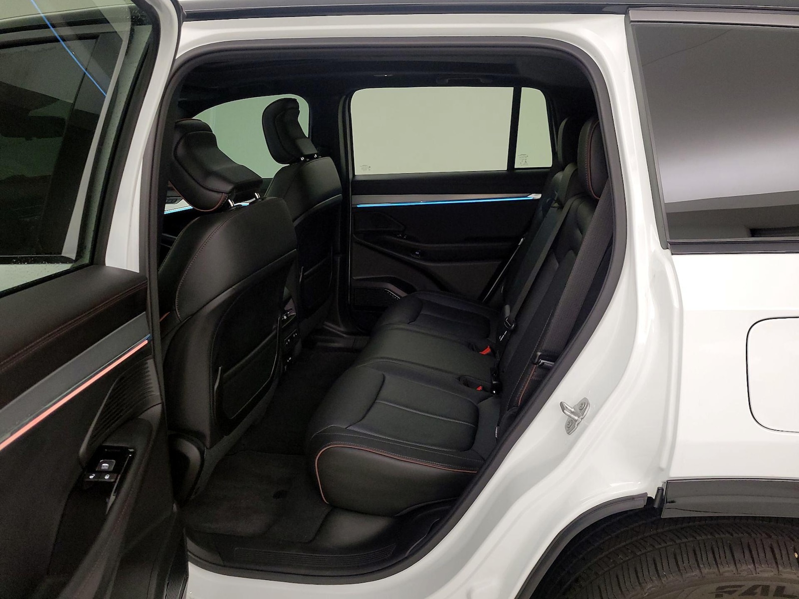 Rear Air Conditioning