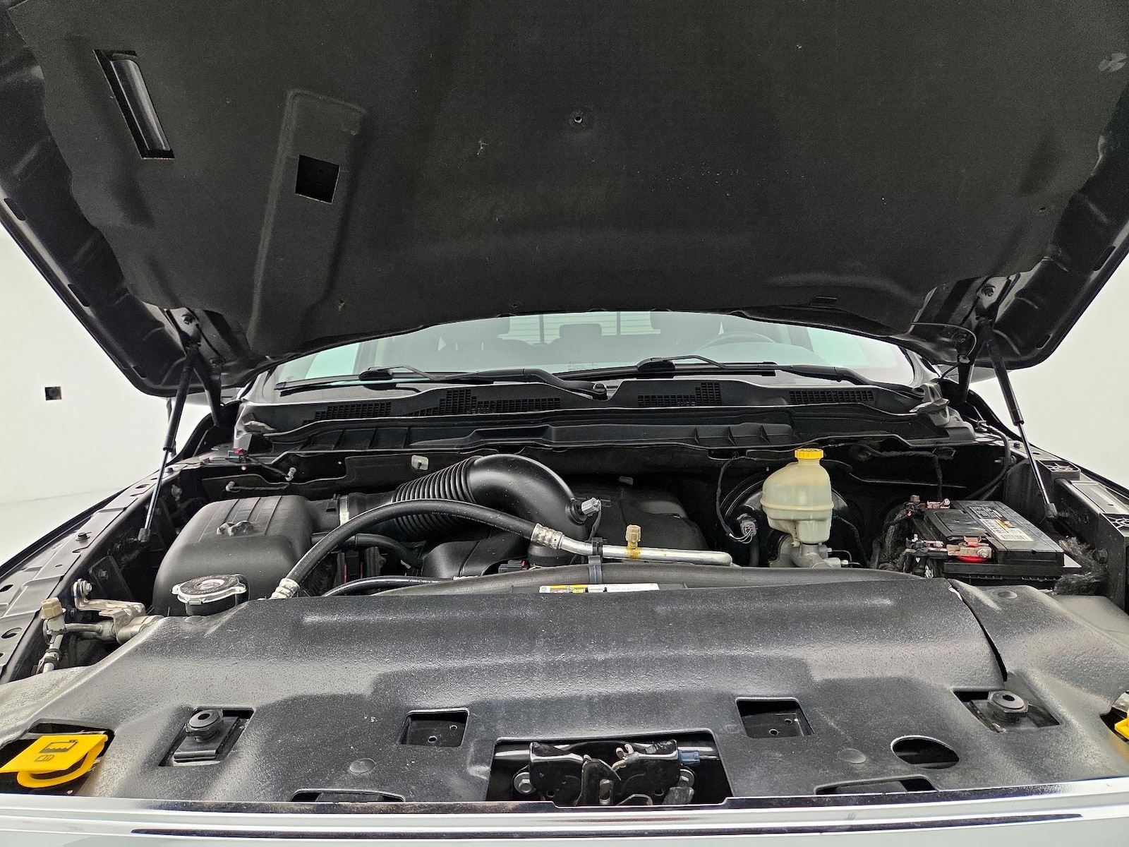 2016 RAM Ram 1500 Pickup SLT - Photo 21