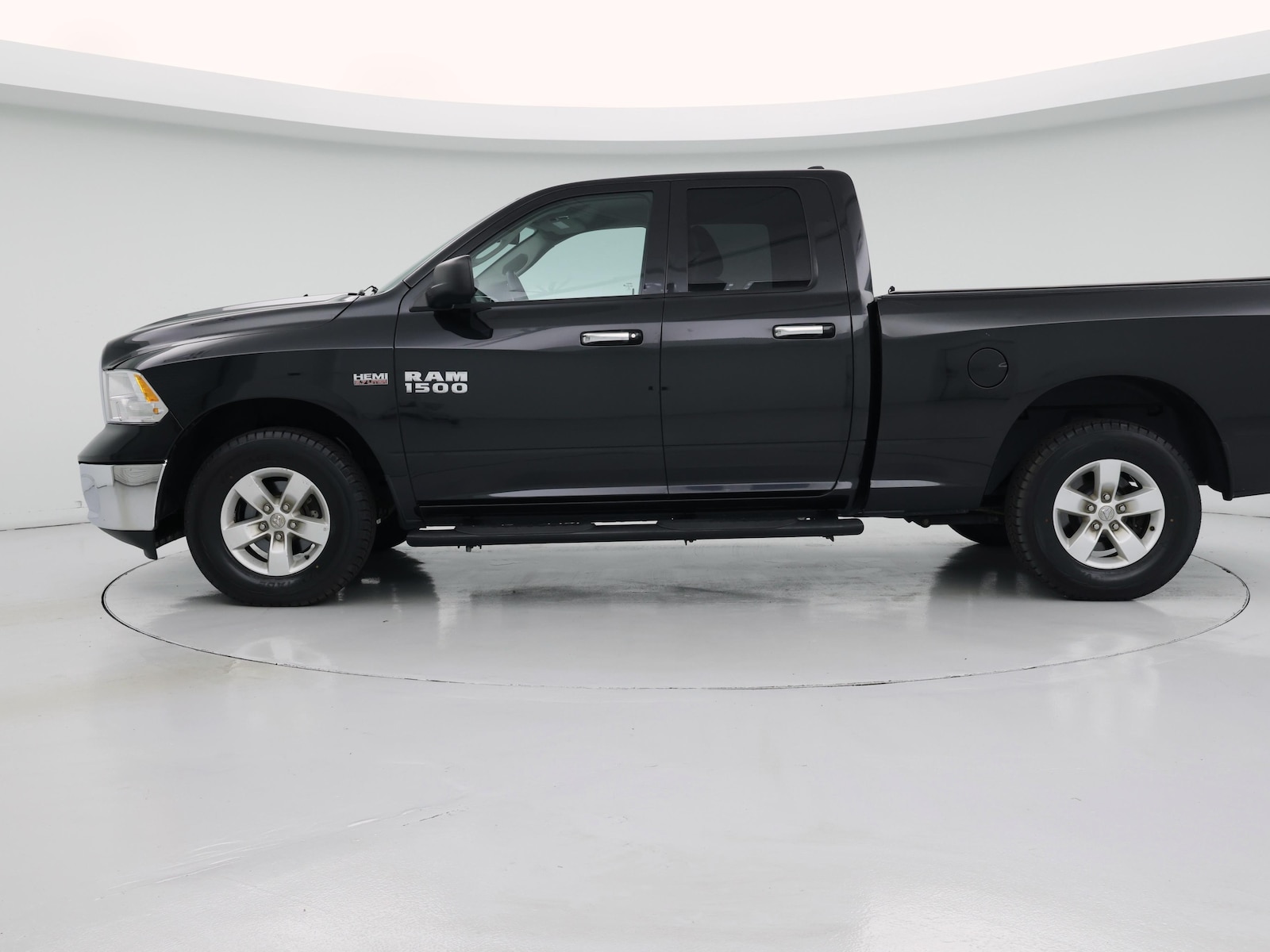 2016 RAM Ram 1500 Pickup SLT - Photo 4