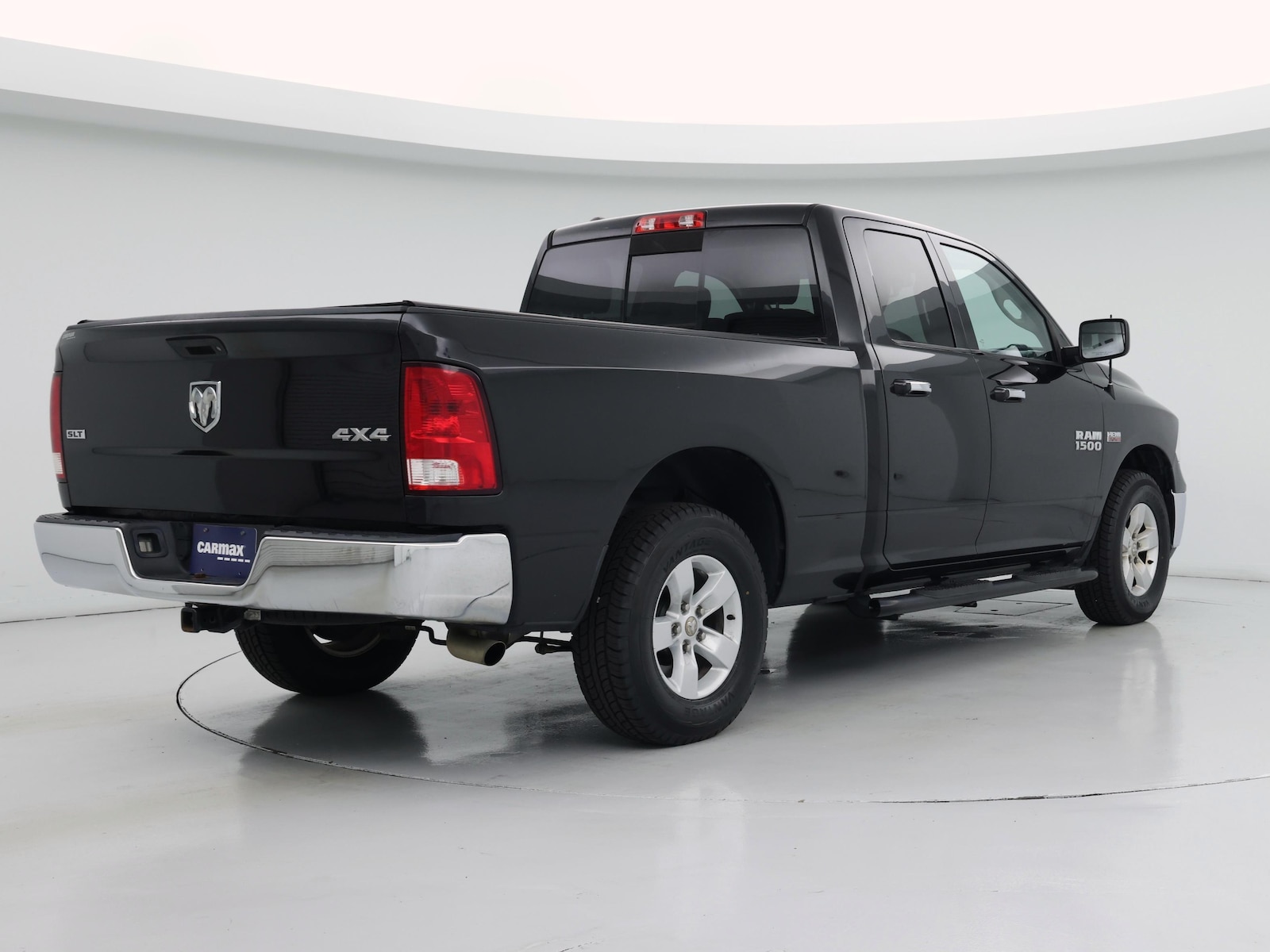 2016 RAM Ram 1500 Pickup SLT - Photo 9