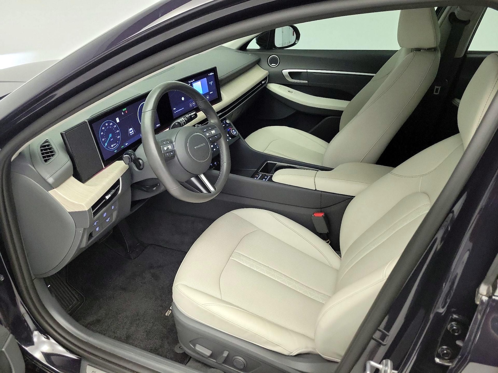 2026 Hyundai Sonata Hybrid Limited - Photo 12