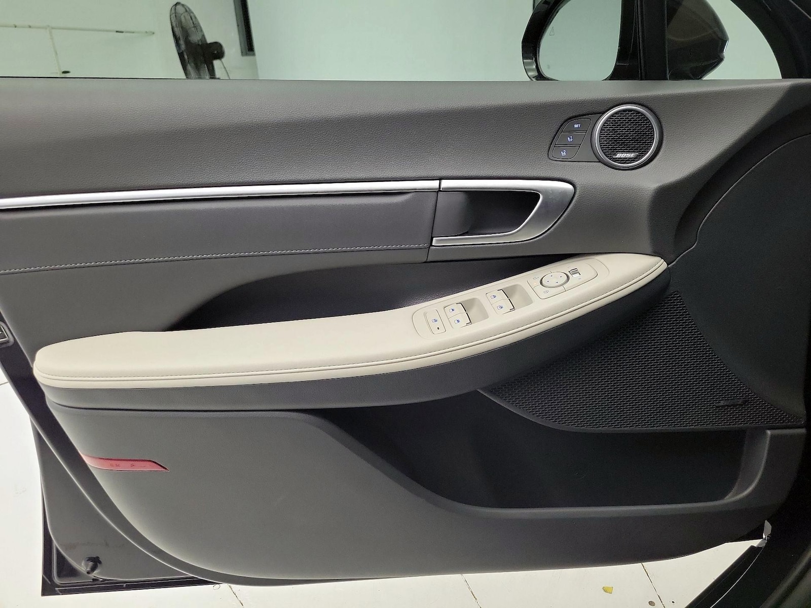 2026 Hyundai Sonata Hybrid Limited - Photo 13