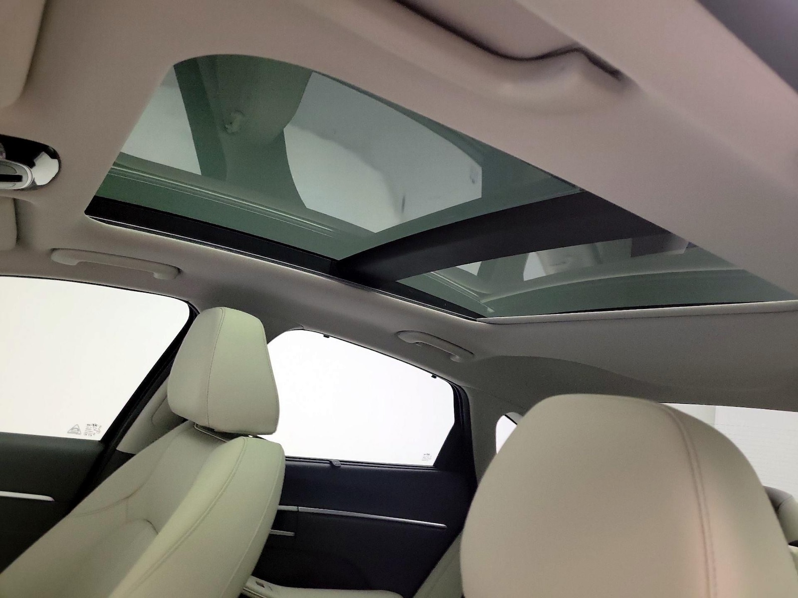 2026 Hyundai Sonata Hybrid Limited - Photo 21