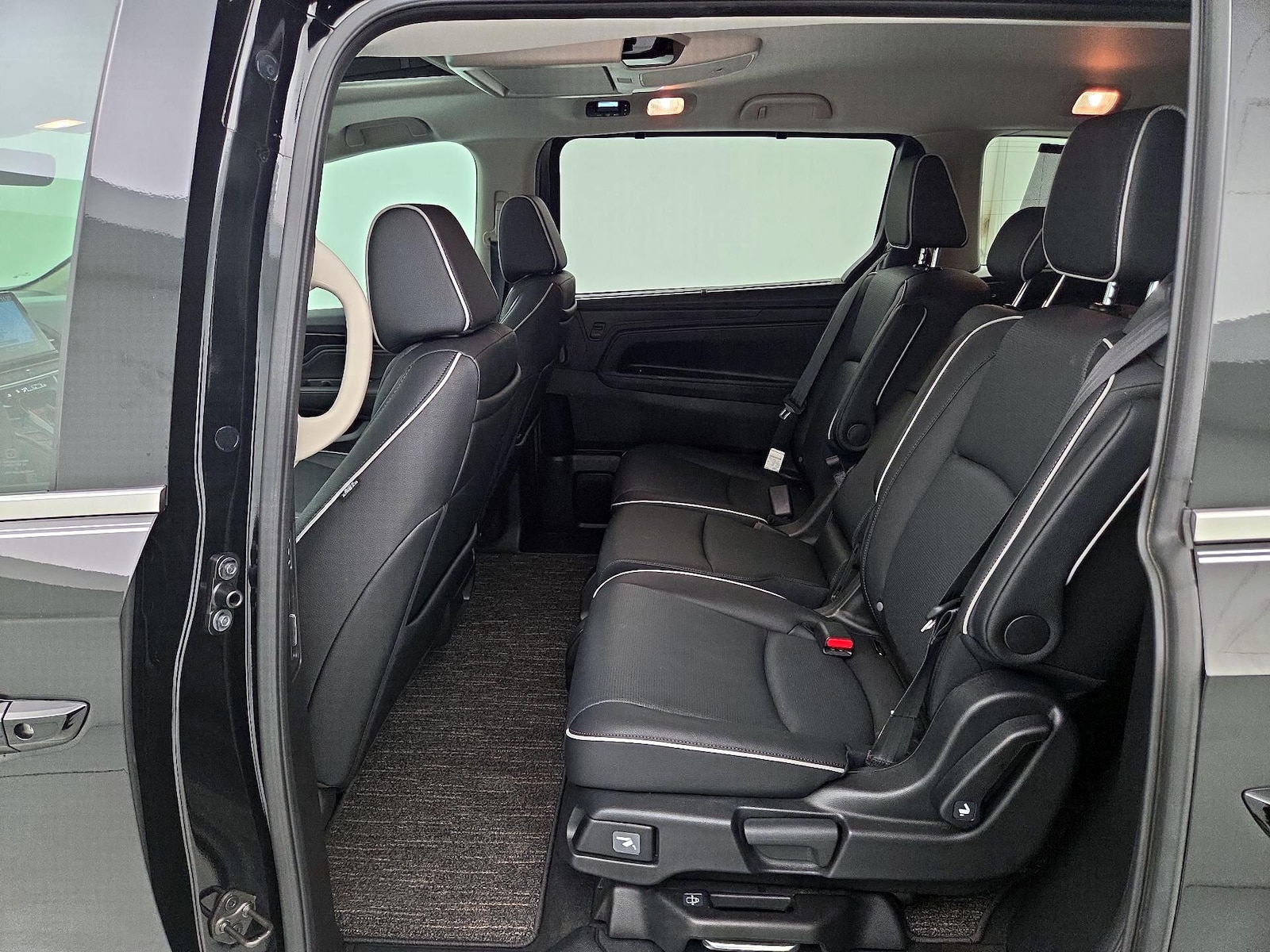 2026 Honda Odyssey Elite - Photo 22