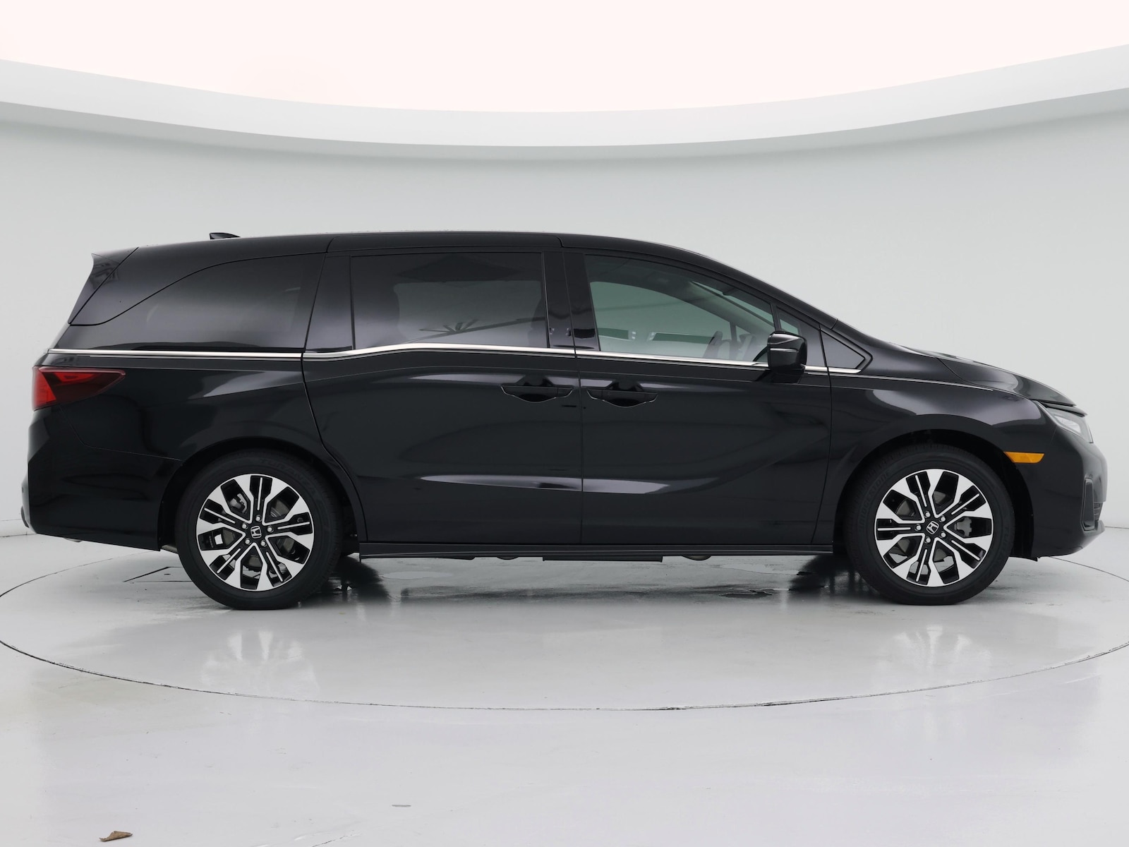 2026 Honda Odyssey Elite - Photo 8