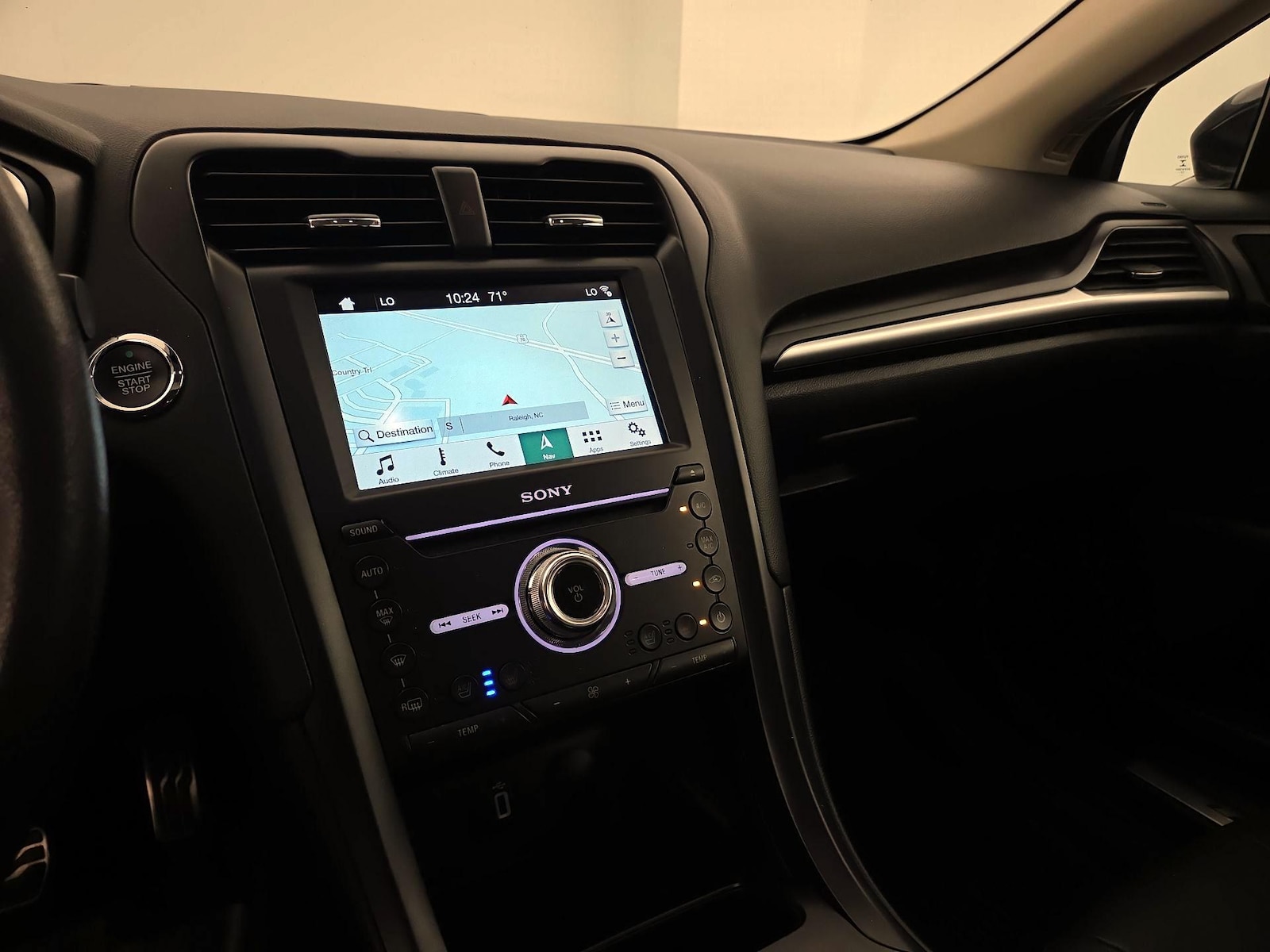 2018 Ford Fusion Energi Titanium - Photo 15