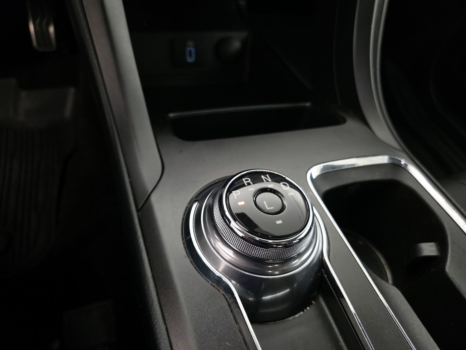 2018 Ford Fusion Energi Titanium - Photo 19