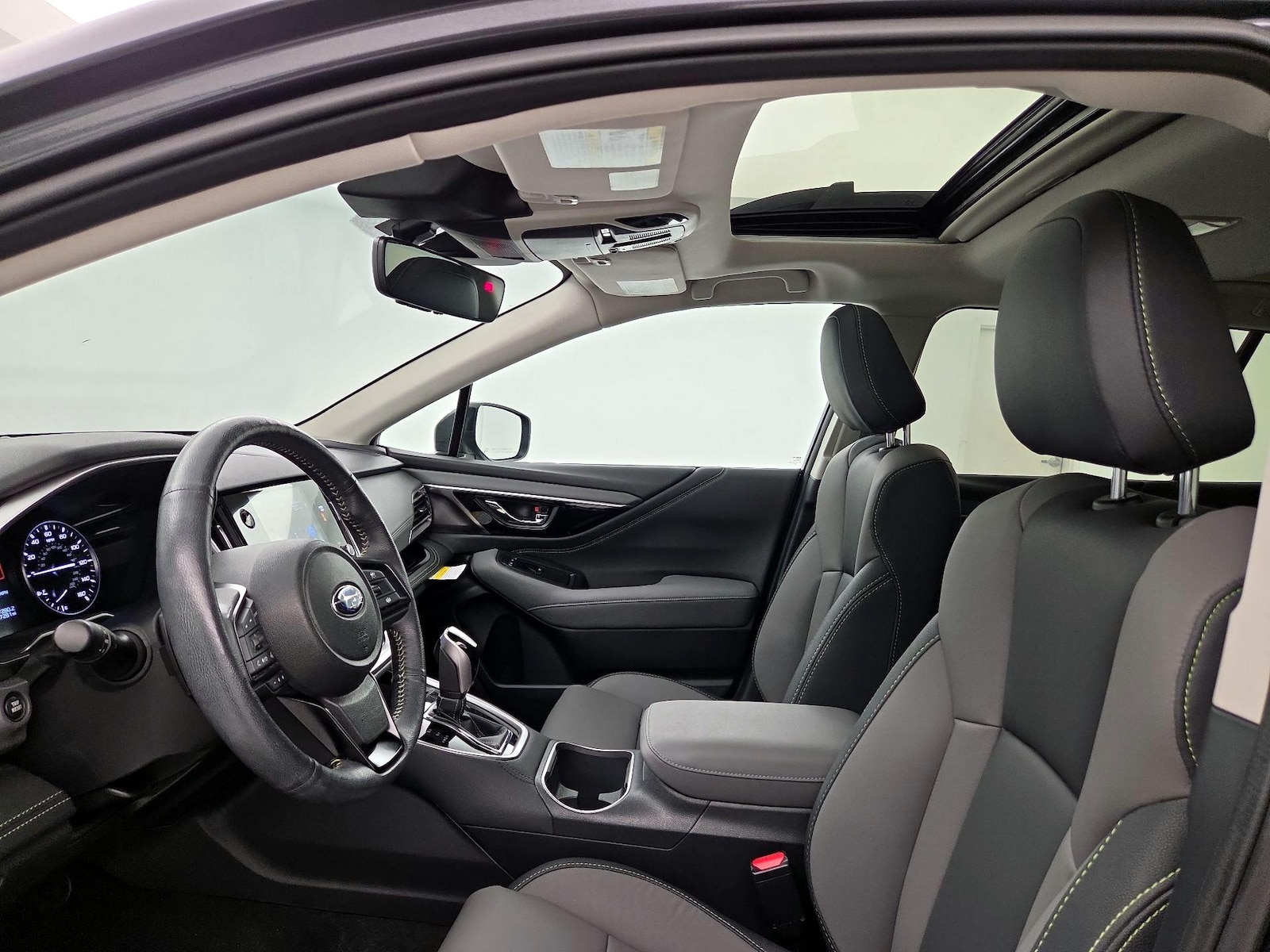 Sunroof(s) & Overhead Airbags