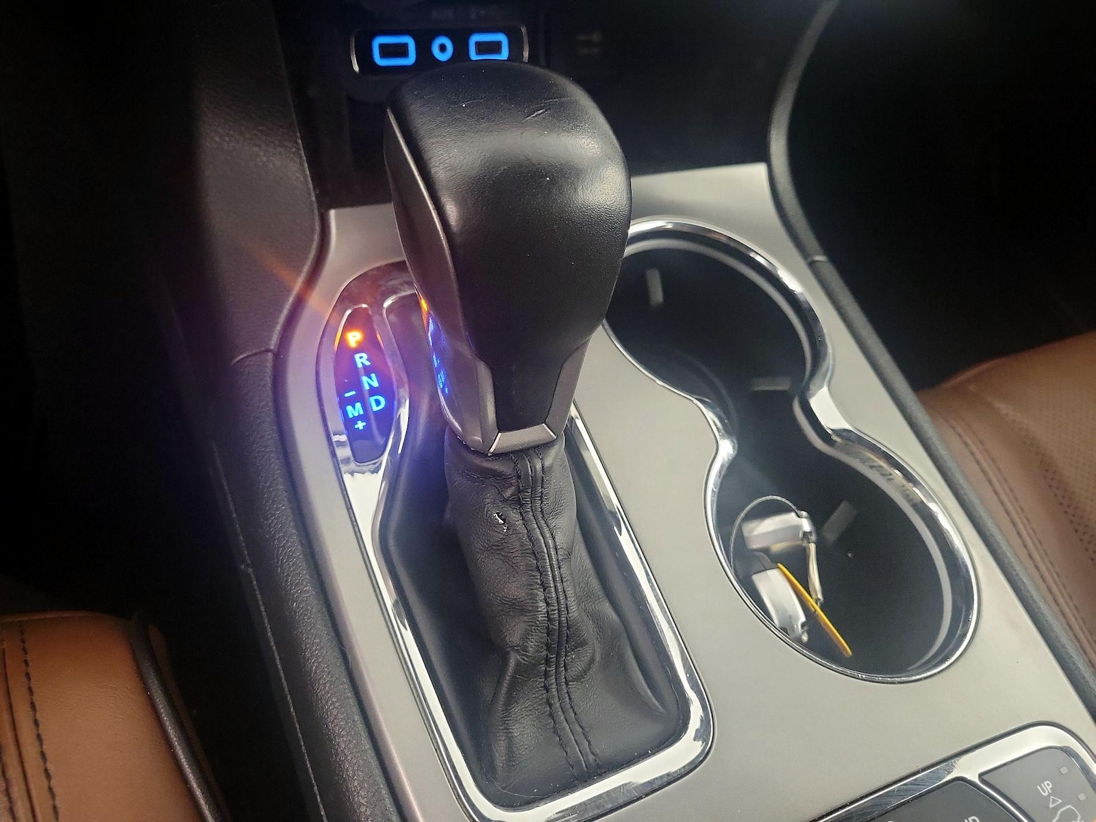 2020 Jeep Grand Cherokee Overland - Photo 16