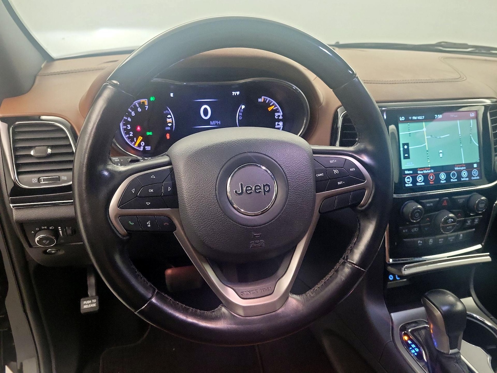 2020 Jeep Grand Cherokee Overland - Photo 9