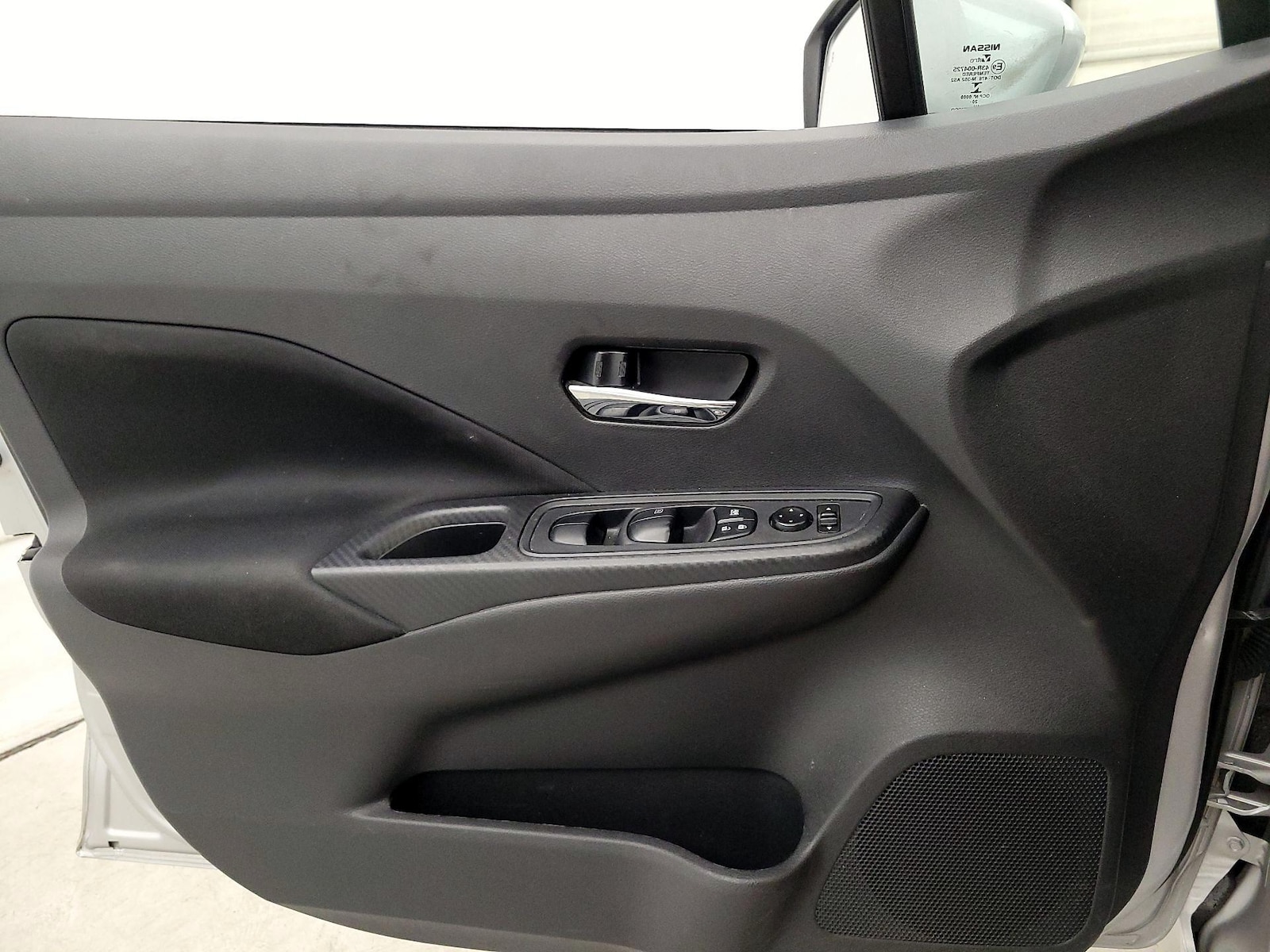 2021 Nissan Versa Sedan SV - Photo 13