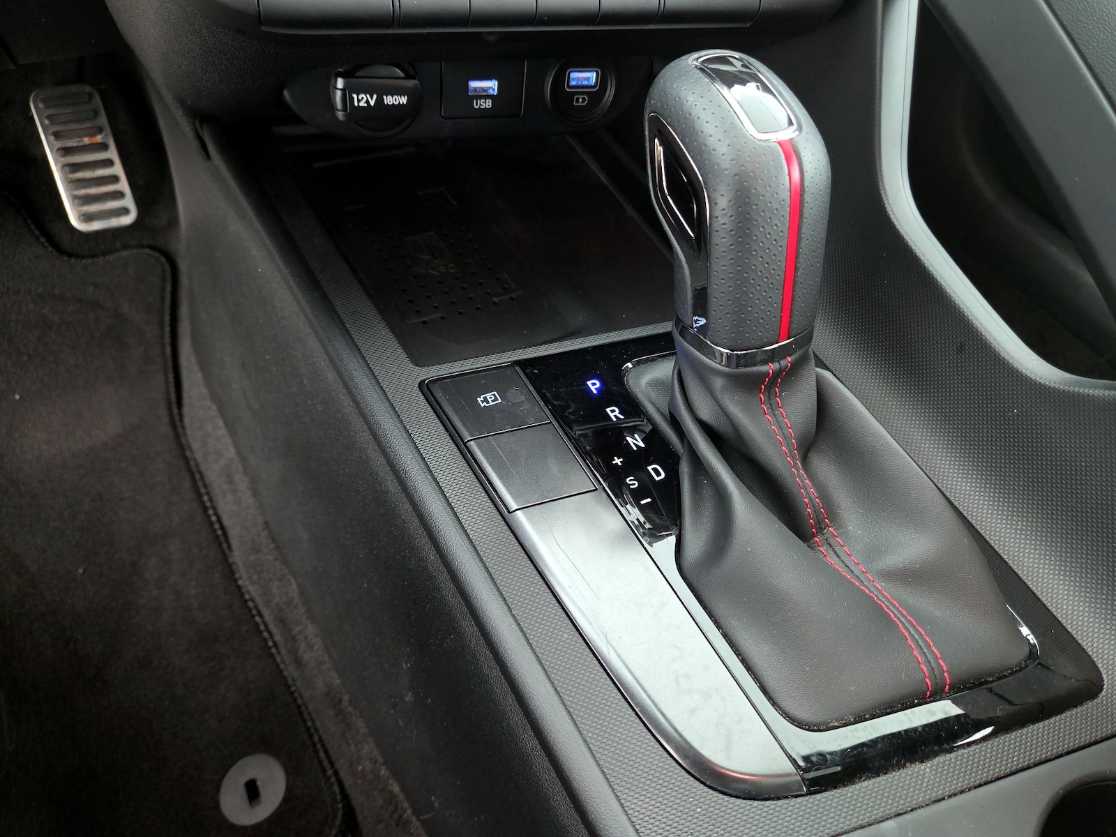 2023 Hyundai Elantra N Line - Photo 19