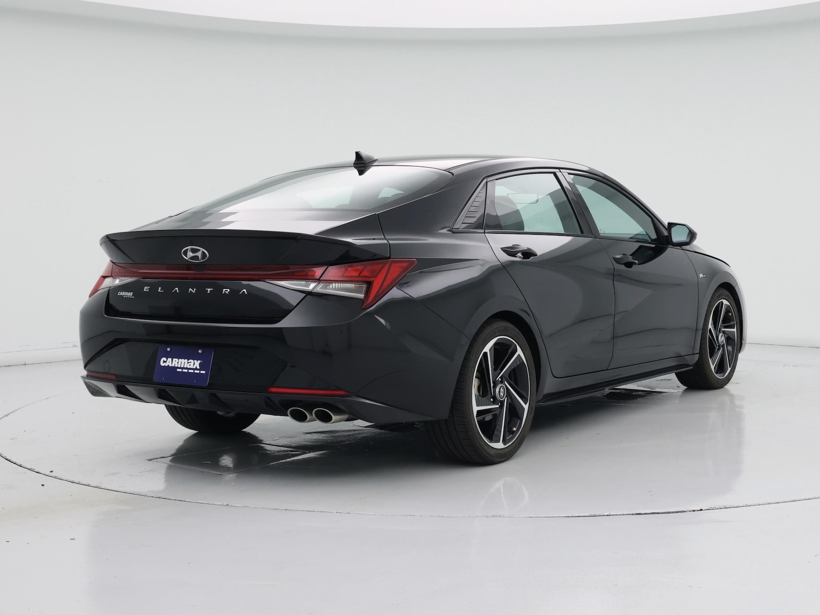 2023 Hyundai Elantra N Line - Photo 9