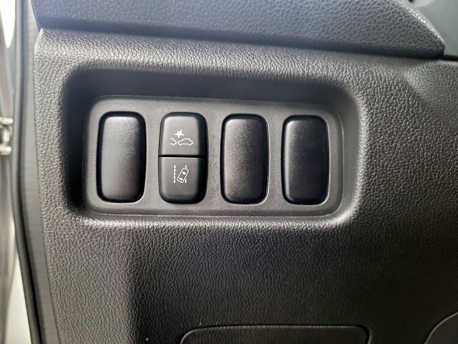 2023 Mitsubishi Outlander Sport LE - Photo 12