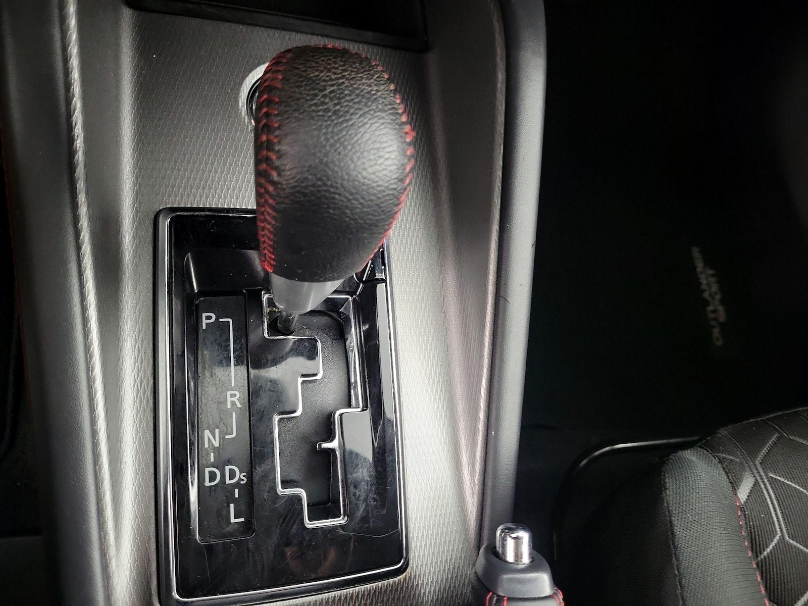 2023 Mitsubishi Outlander Sport LE - Photo 16
