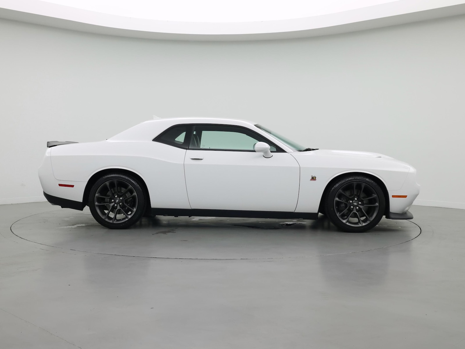 2021 Dodge Challenger R/T - Photo 8