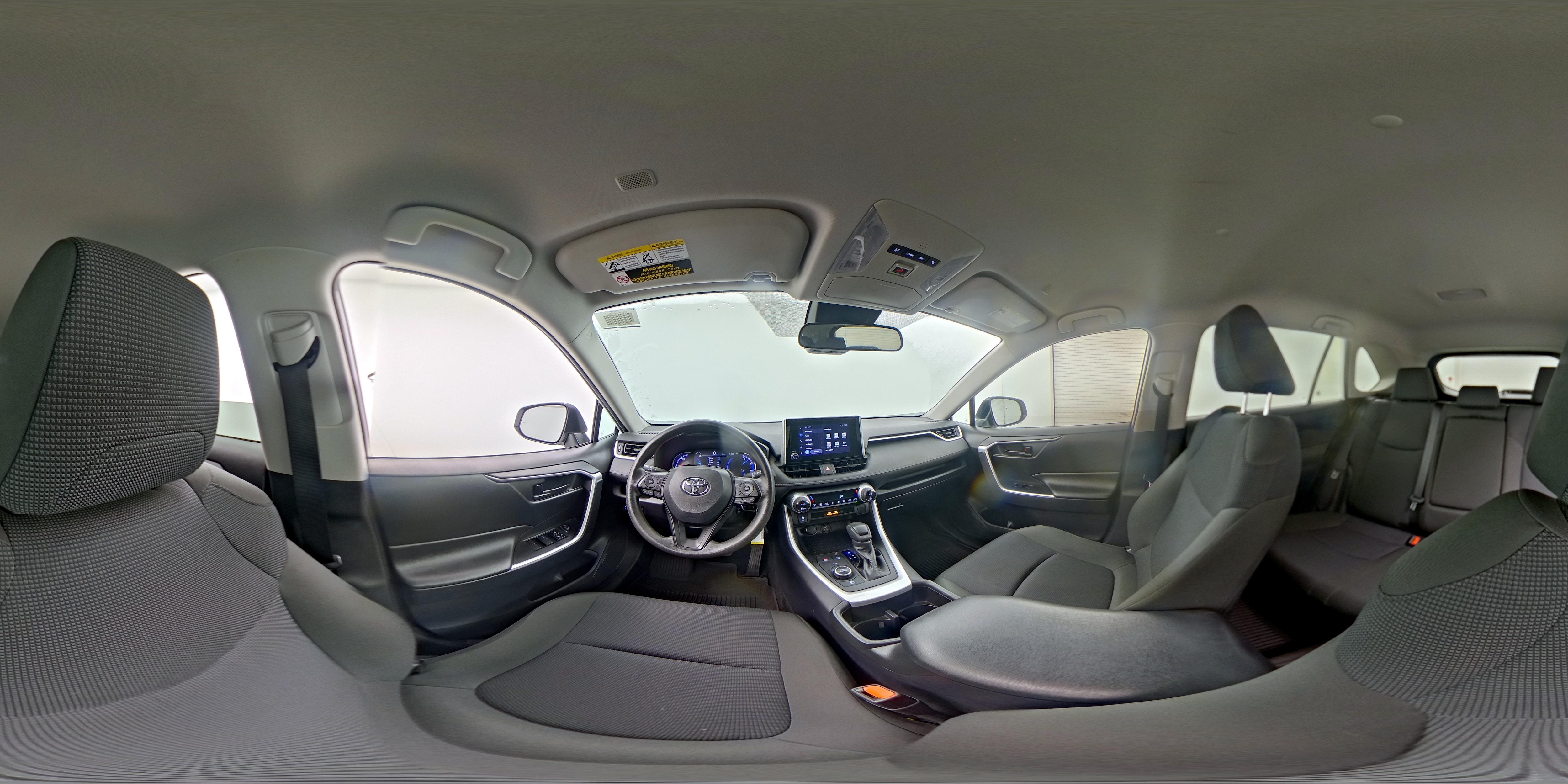 2024 Toyota RAV4 LE - Photo 23