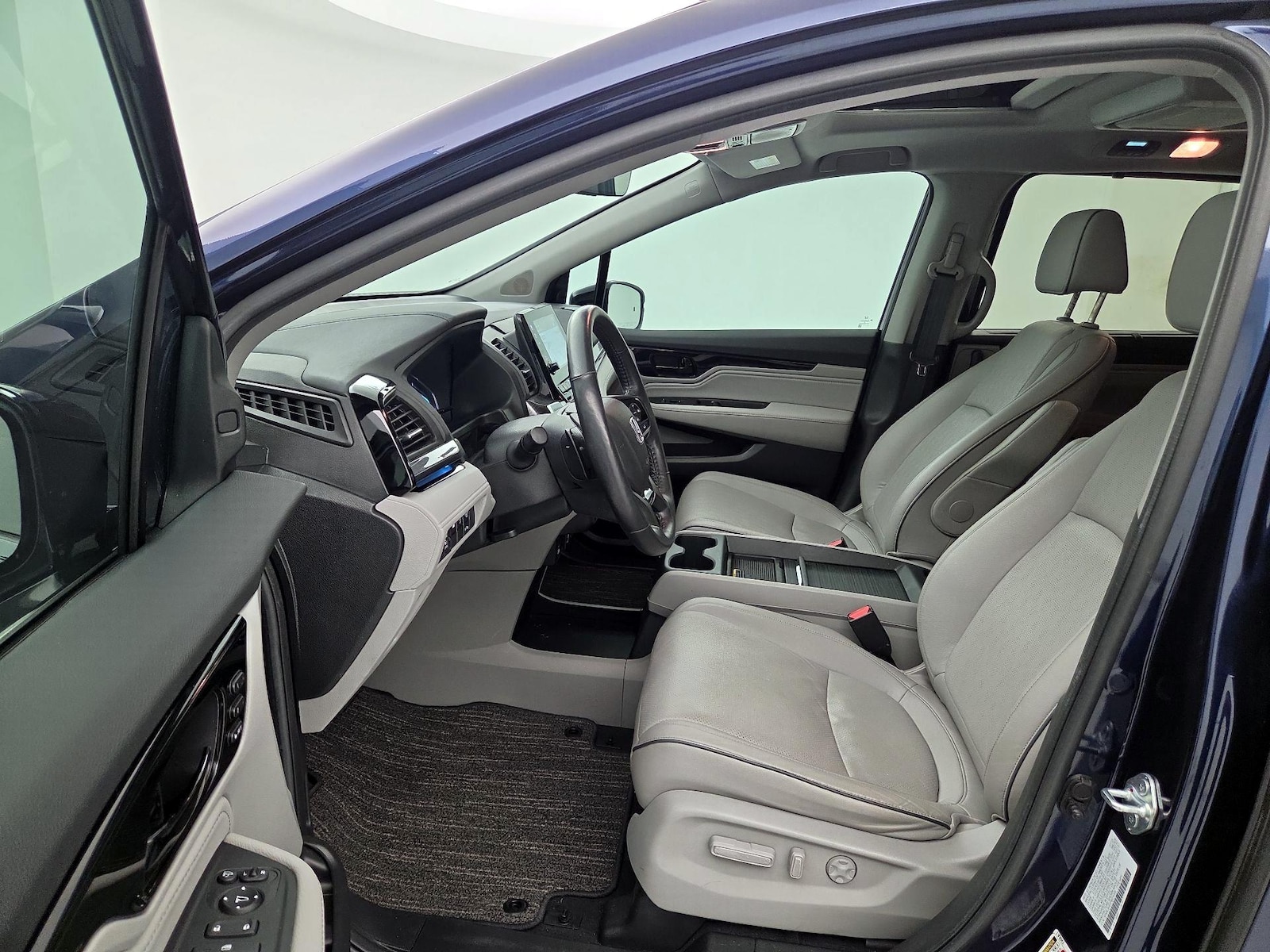 2023 Honda Odyssey Elite - Photo 12