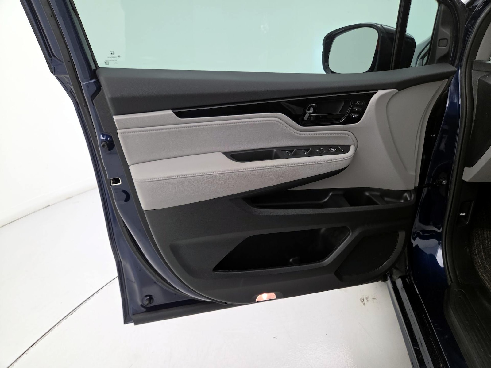 2023 Honda Odyssey Elite - Photo 13