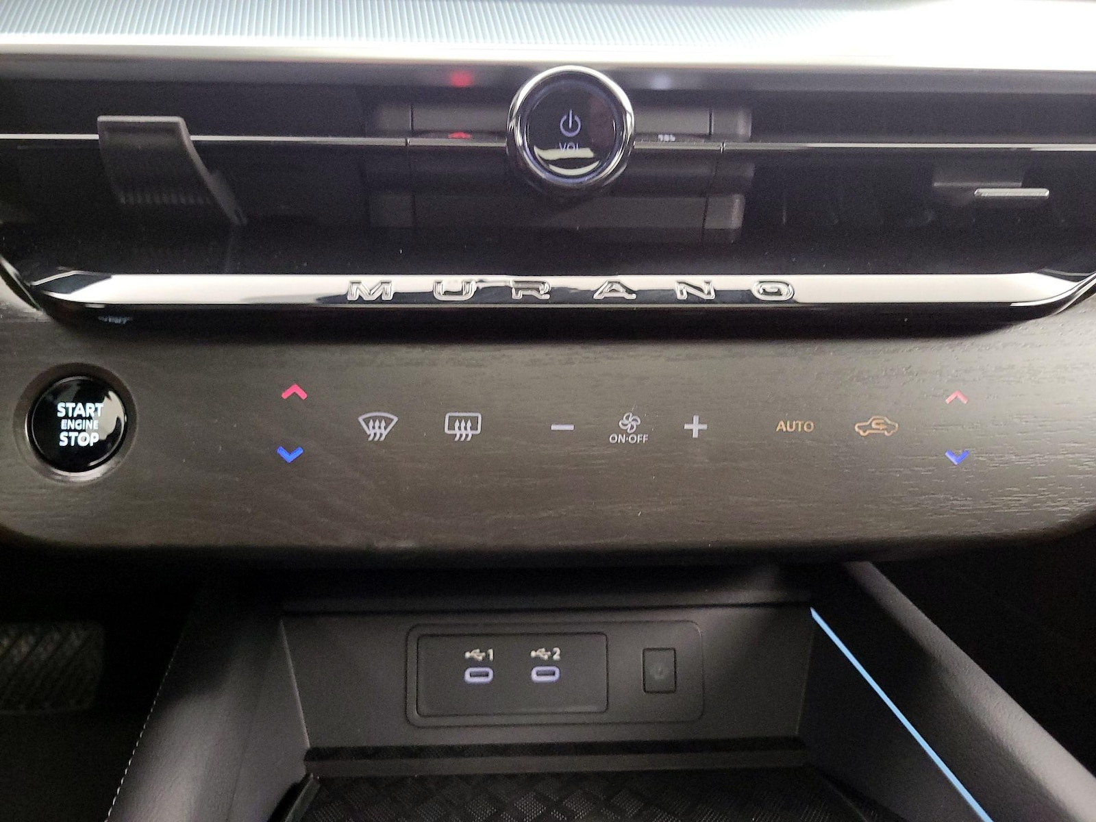 2025 Nissan Murano SL - Photo 18