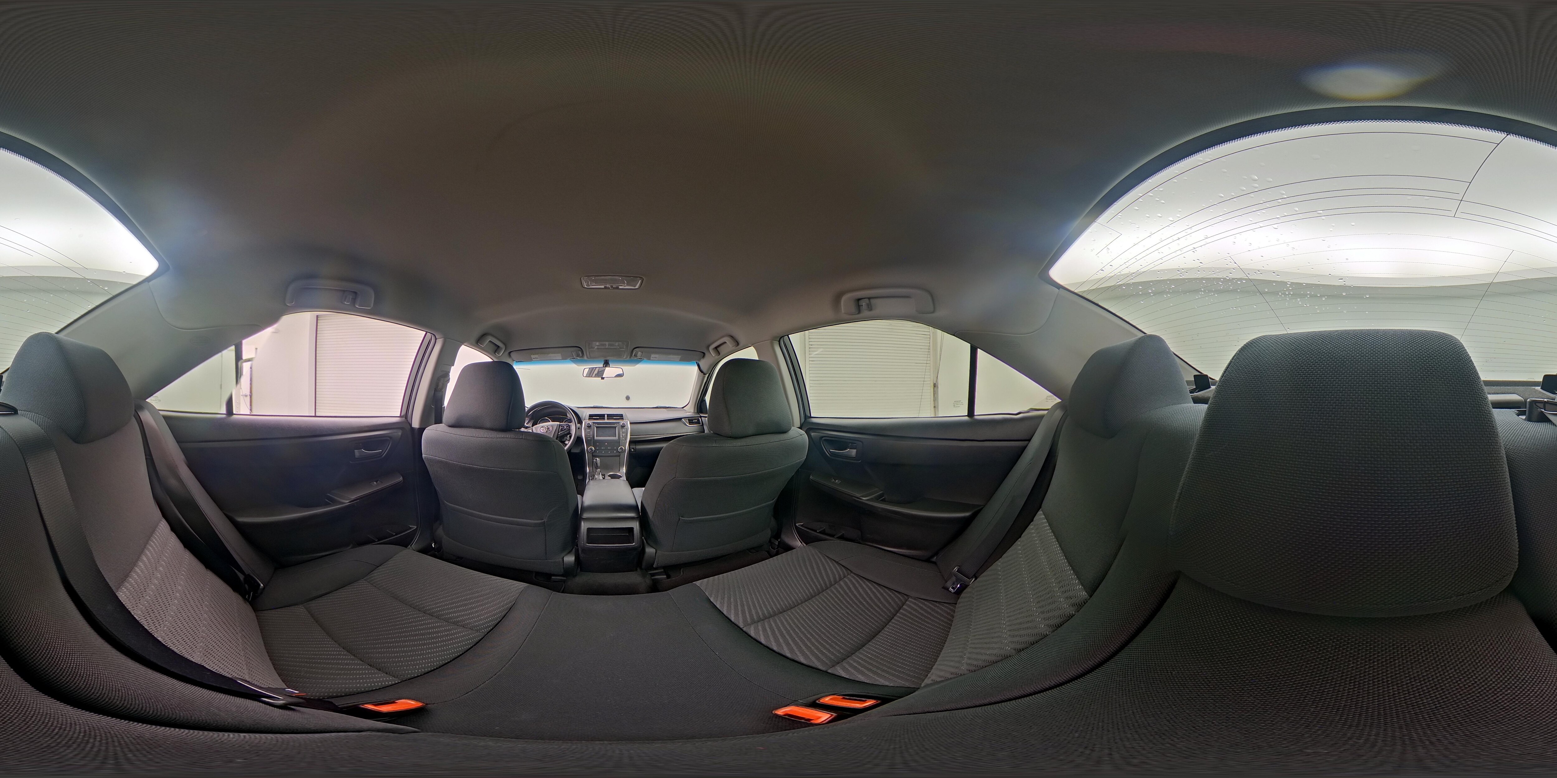 2017 Toyota Camry LE - Photo 23