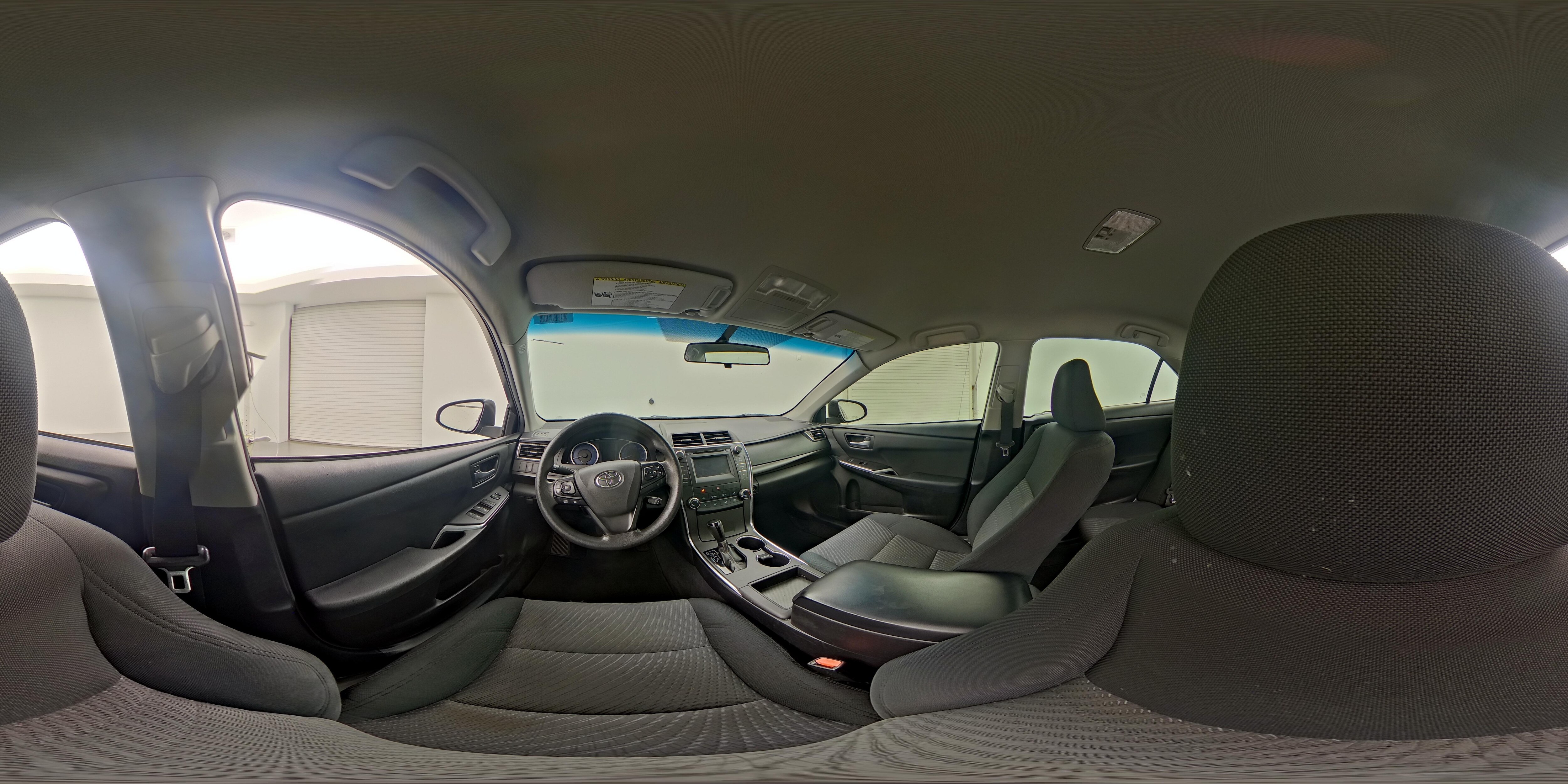 2017 Toyota Camry LE - Photo 24