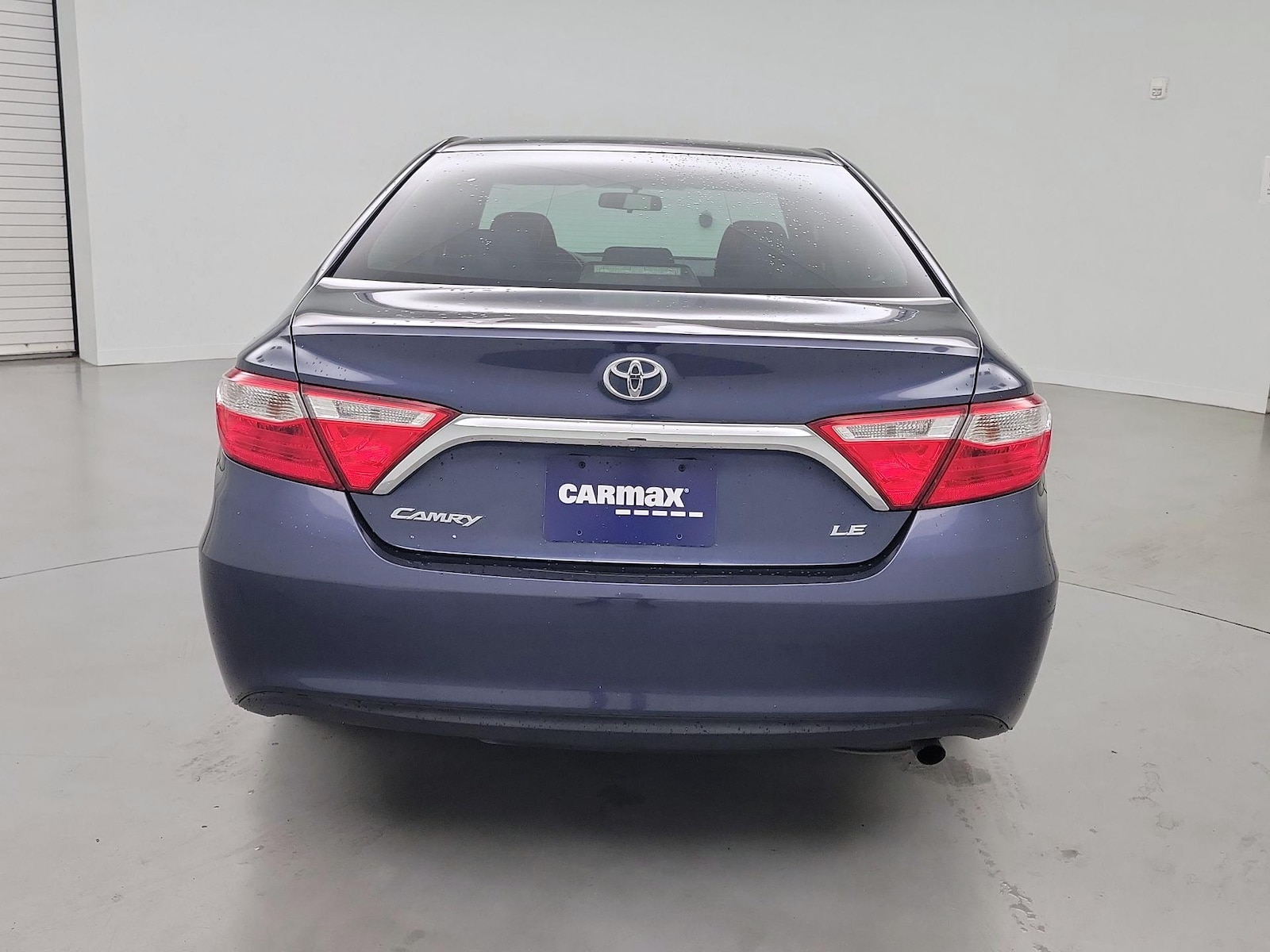 2017 Toyota Camry LE - Photo 6