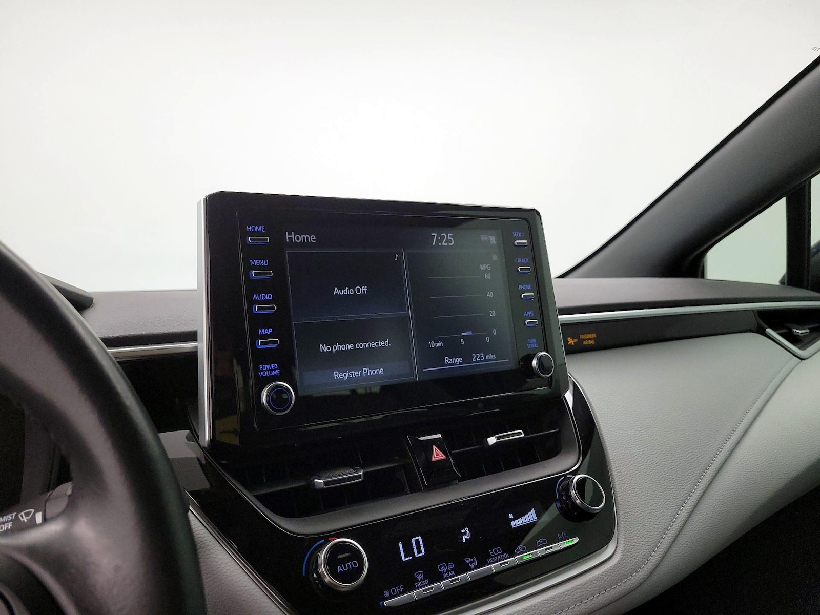2020 Toyota Corolla SE - Photo 16