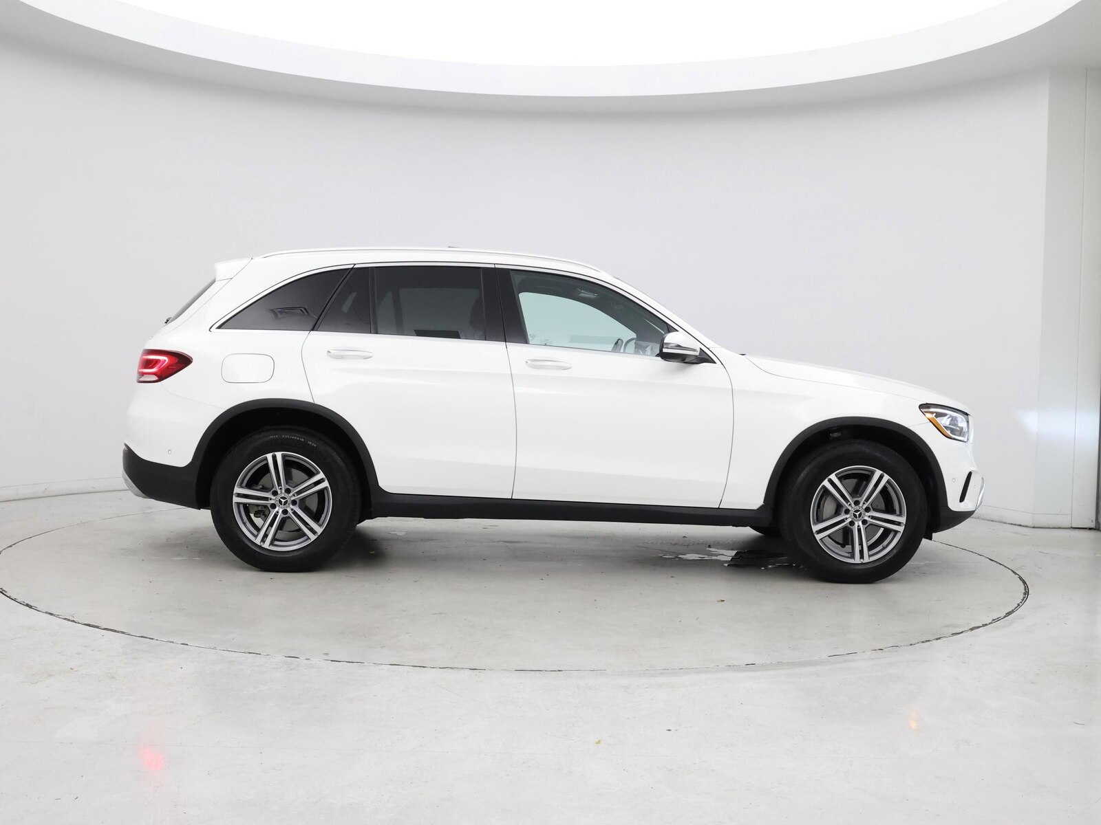 2022 Mercedes-Benz GLC GLC300 - Photo 8