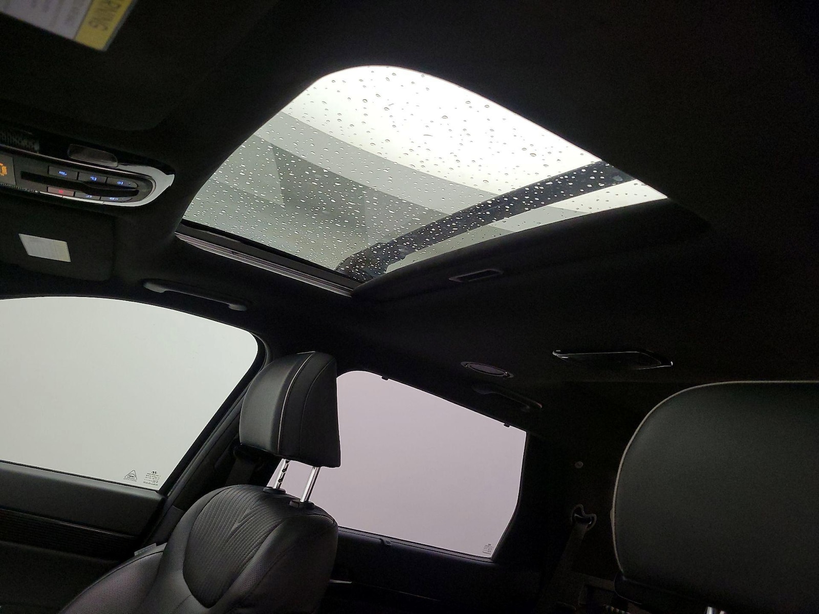 Sunroof(s) & Skylight(s)